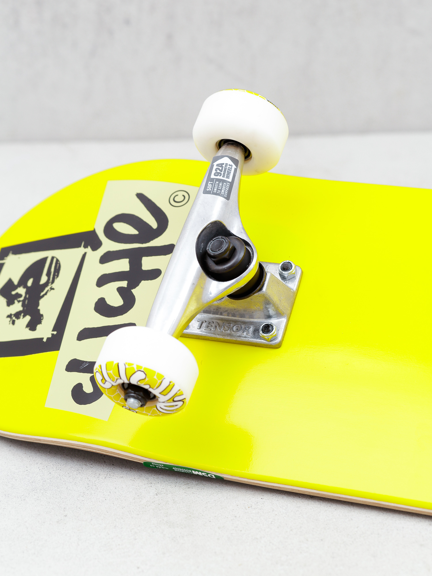 Skateboard Cliche Document (yellow)