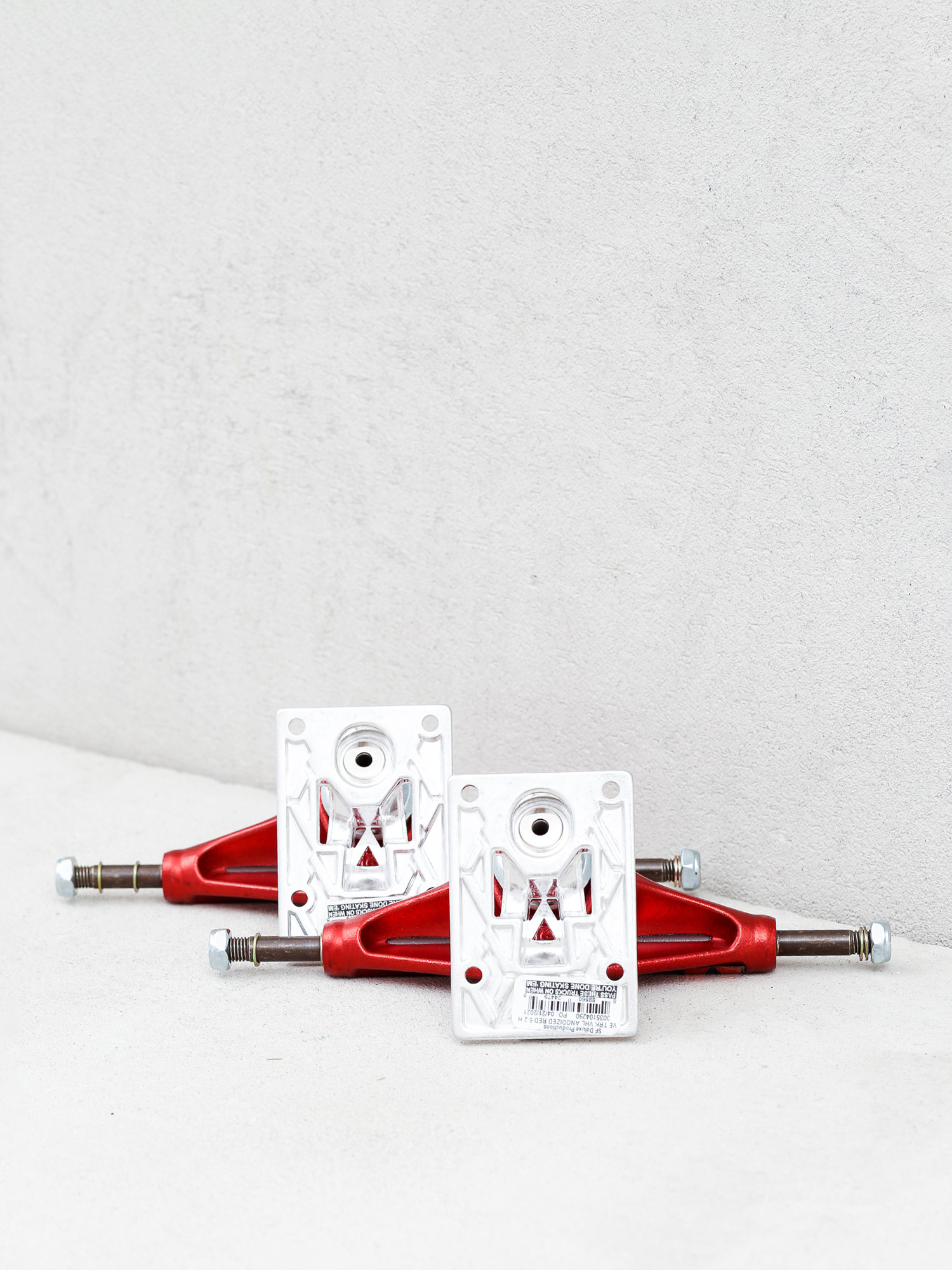 Trucky Venture Vhl Anodized Hi (red)