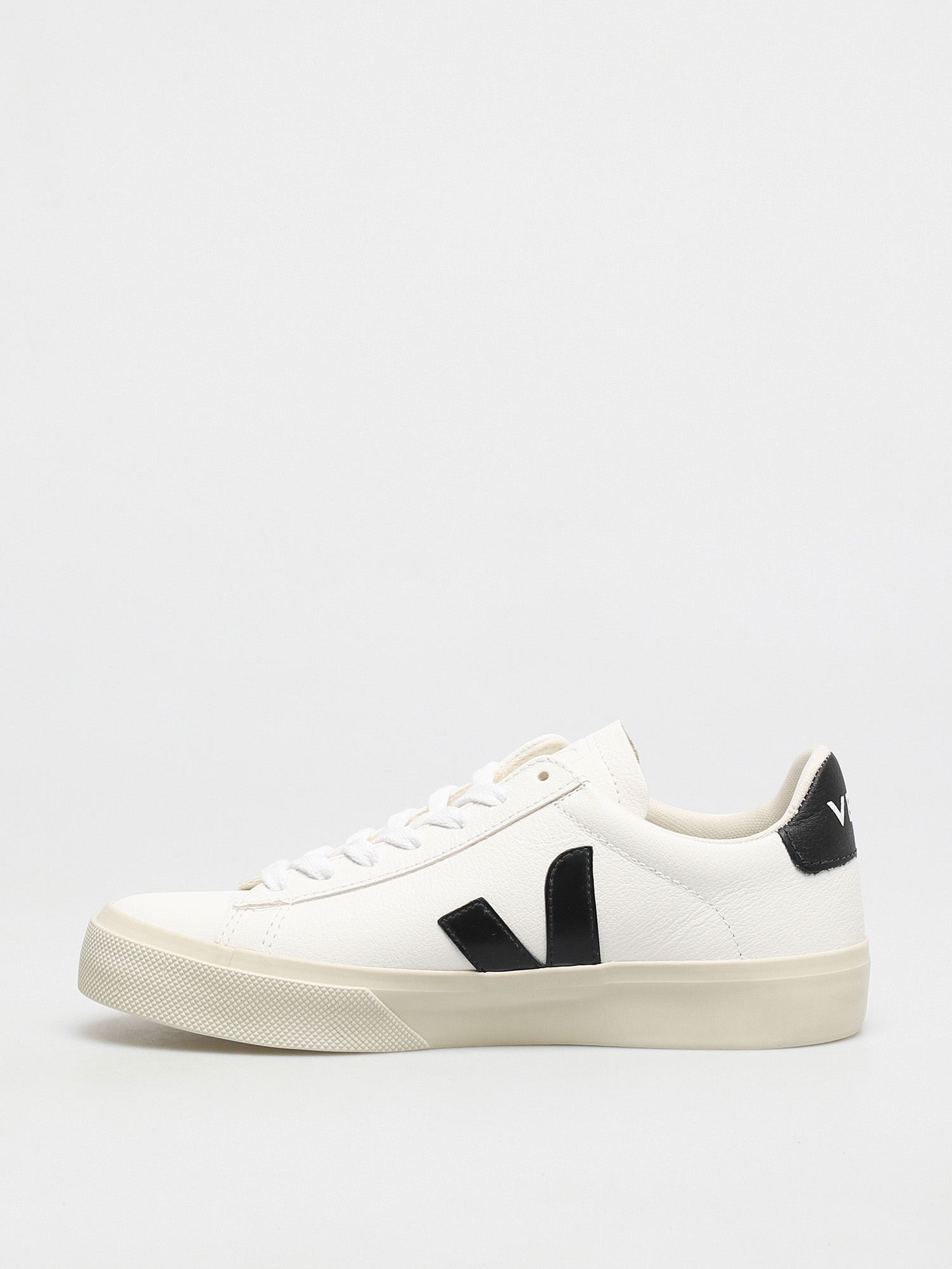 Topánky Veja Campo Wmn (chromefree leather white black)