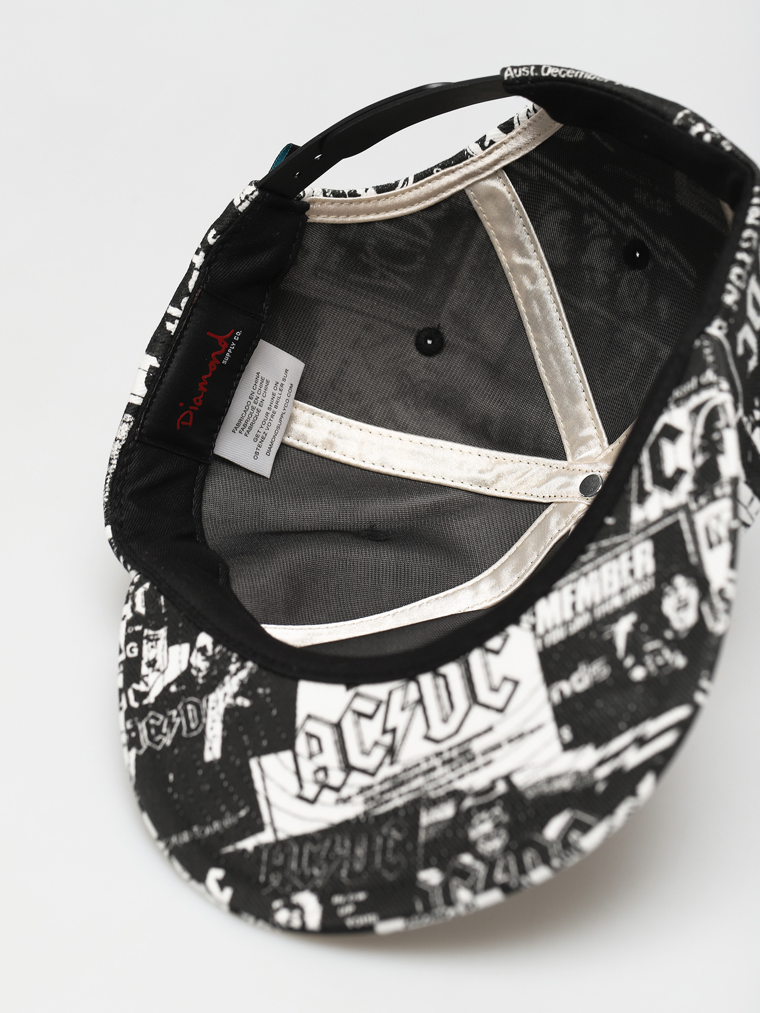 Šiltovka Diamond Supply Co. World Tour Hat (black)