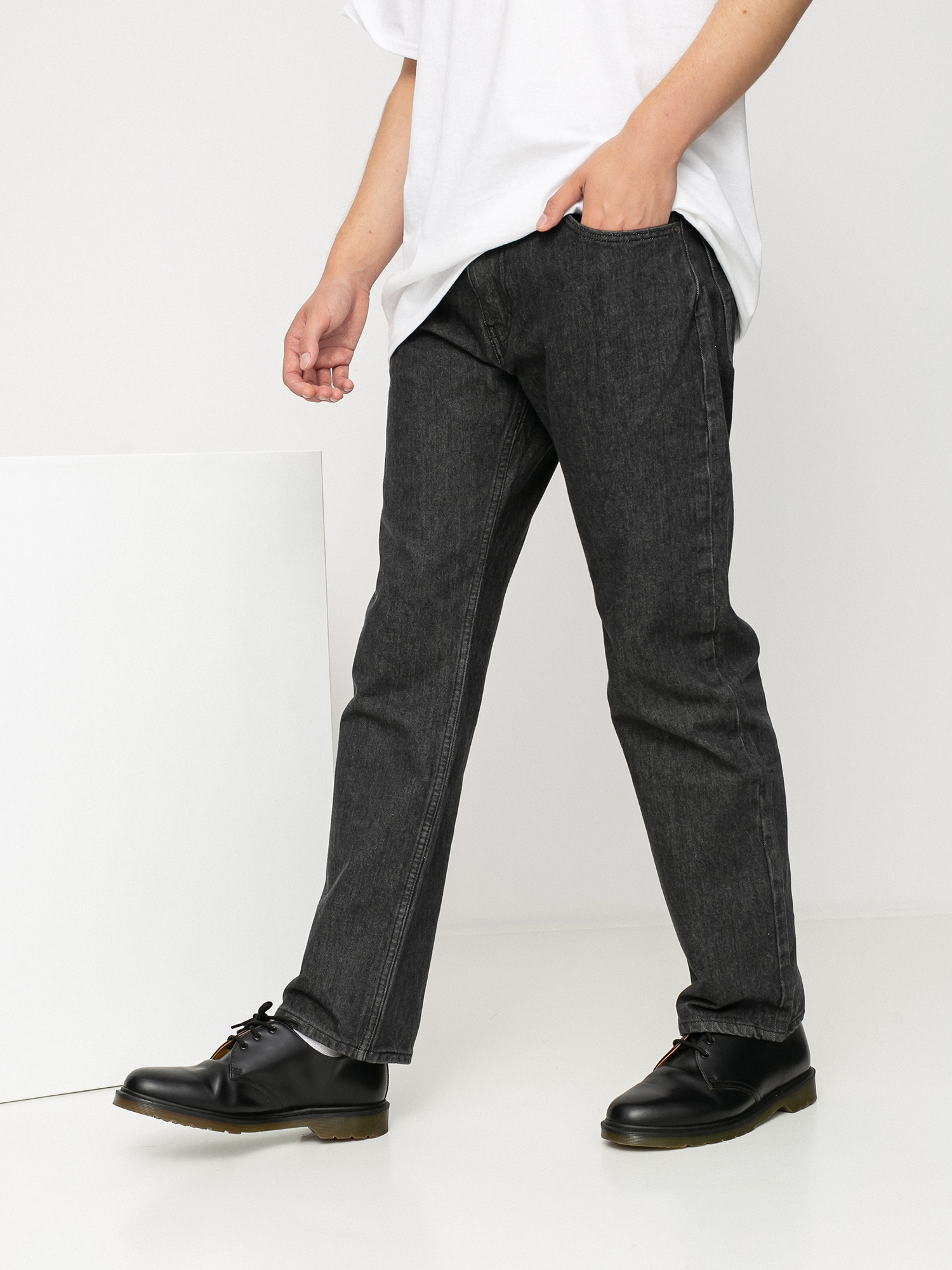 Nohavice Levi's® 551 Z Straight (black rinse)