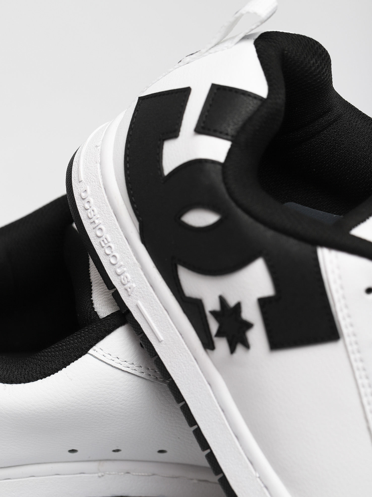 Topánky DC Court Graffik (white/black/black)