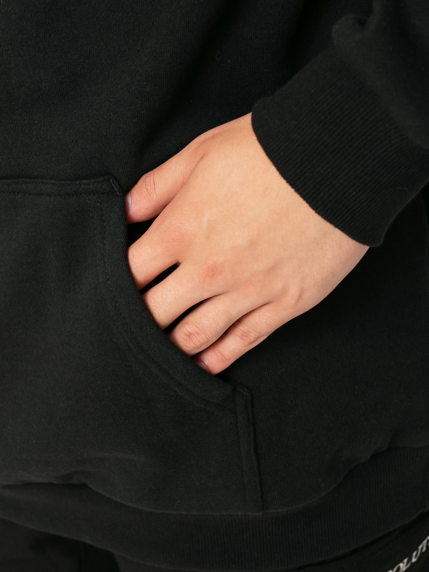 Mikina s kapucňou Brixton Crest HD (black/caramel/white)