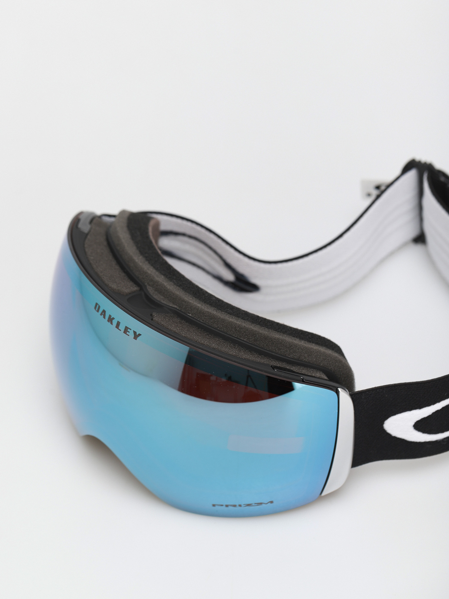 Snowboardové okuliare Oakley Flight Deck L (matte black w/prizm sapphire iridium)