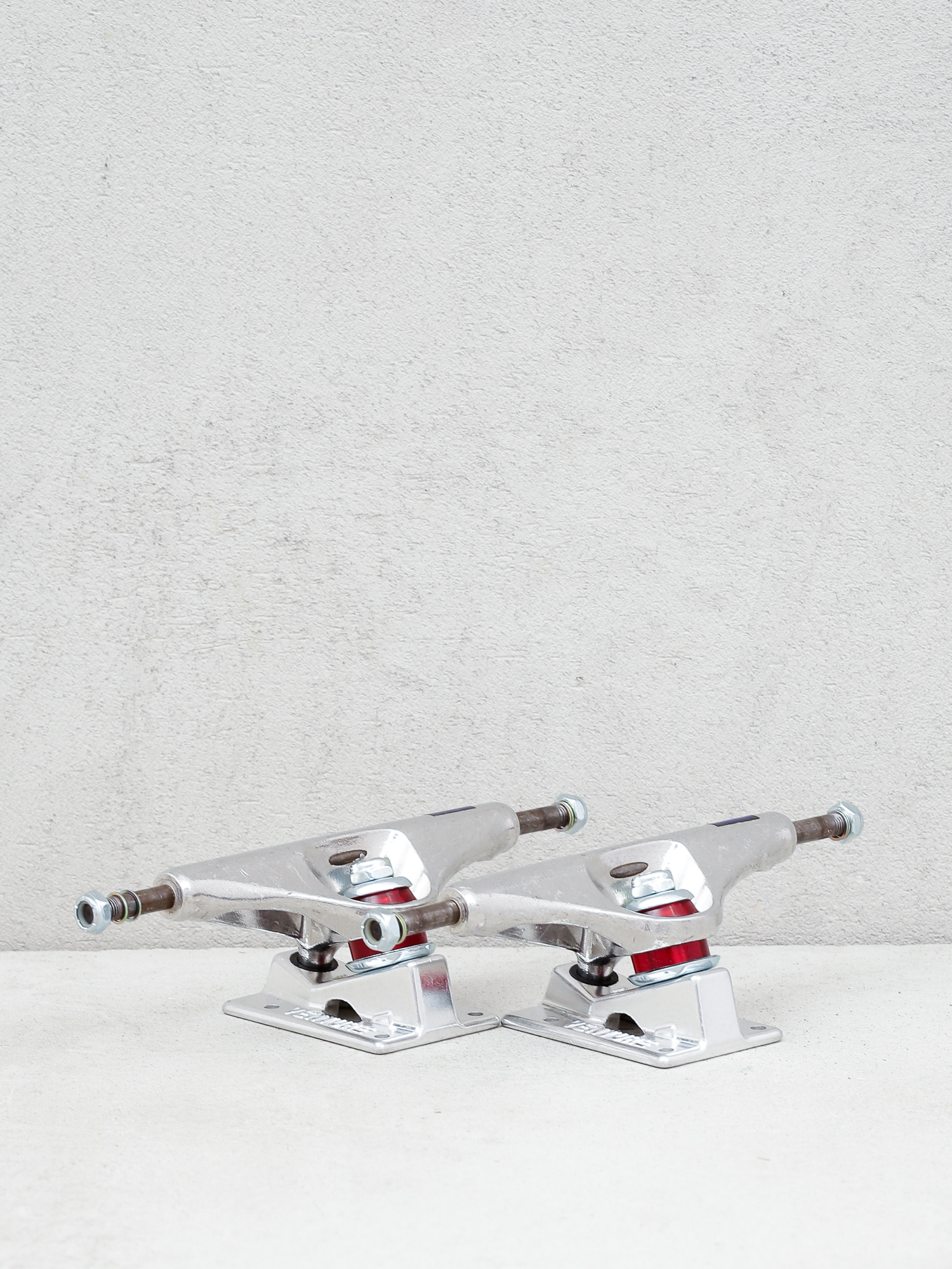 Trucky Venture Awake Horizno V Lights (polished/w red)