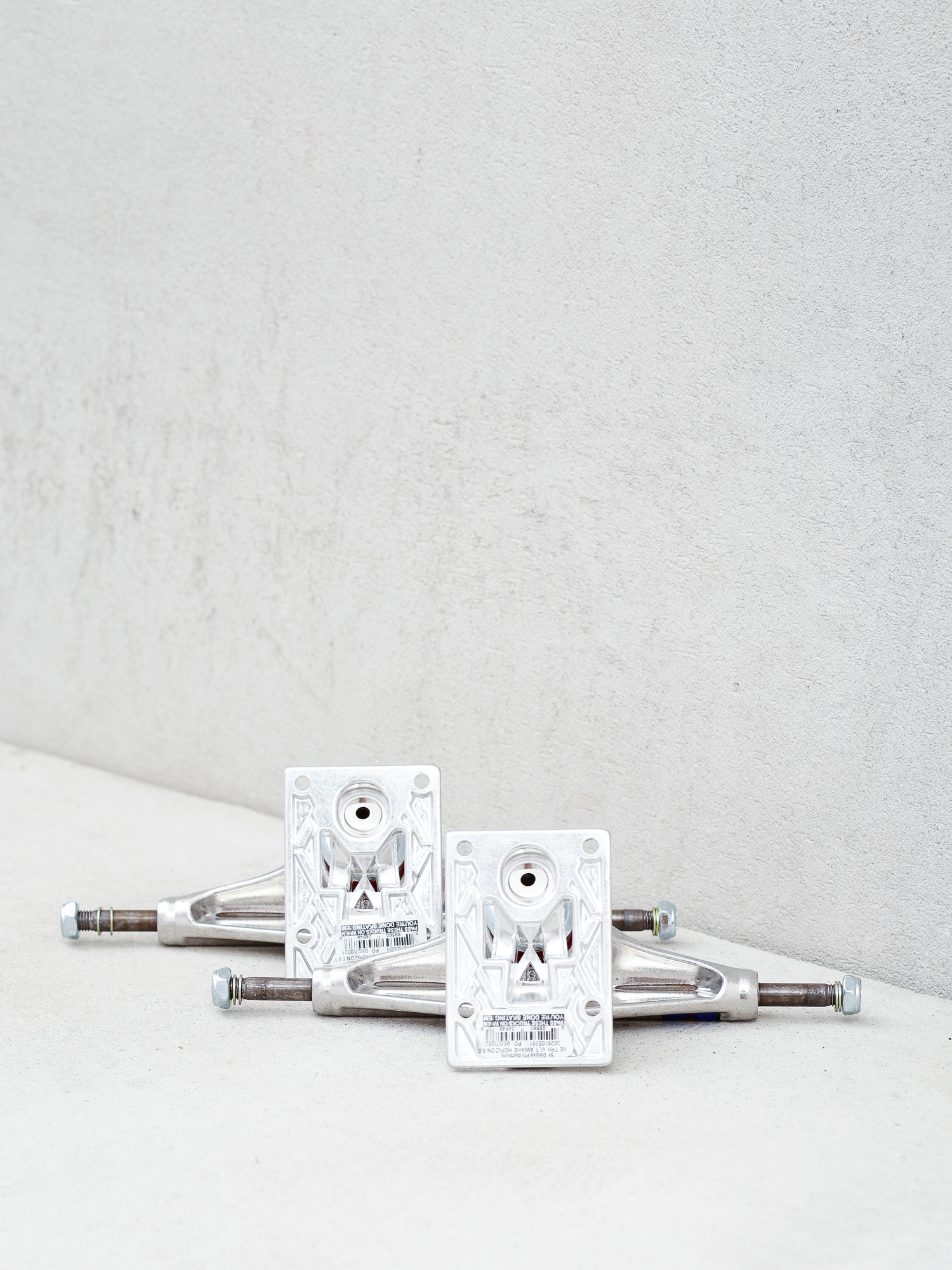 Trucky Venture Awake Horizno V Lights (polished/w red)