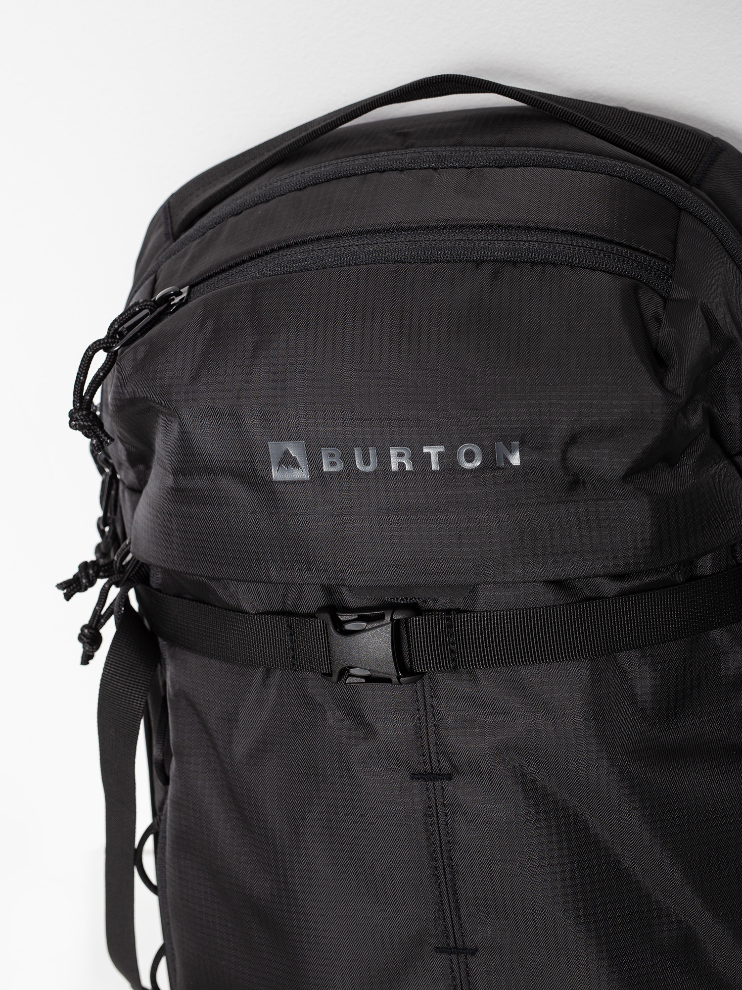 Batoh Burton Sidehill 25L (true black)