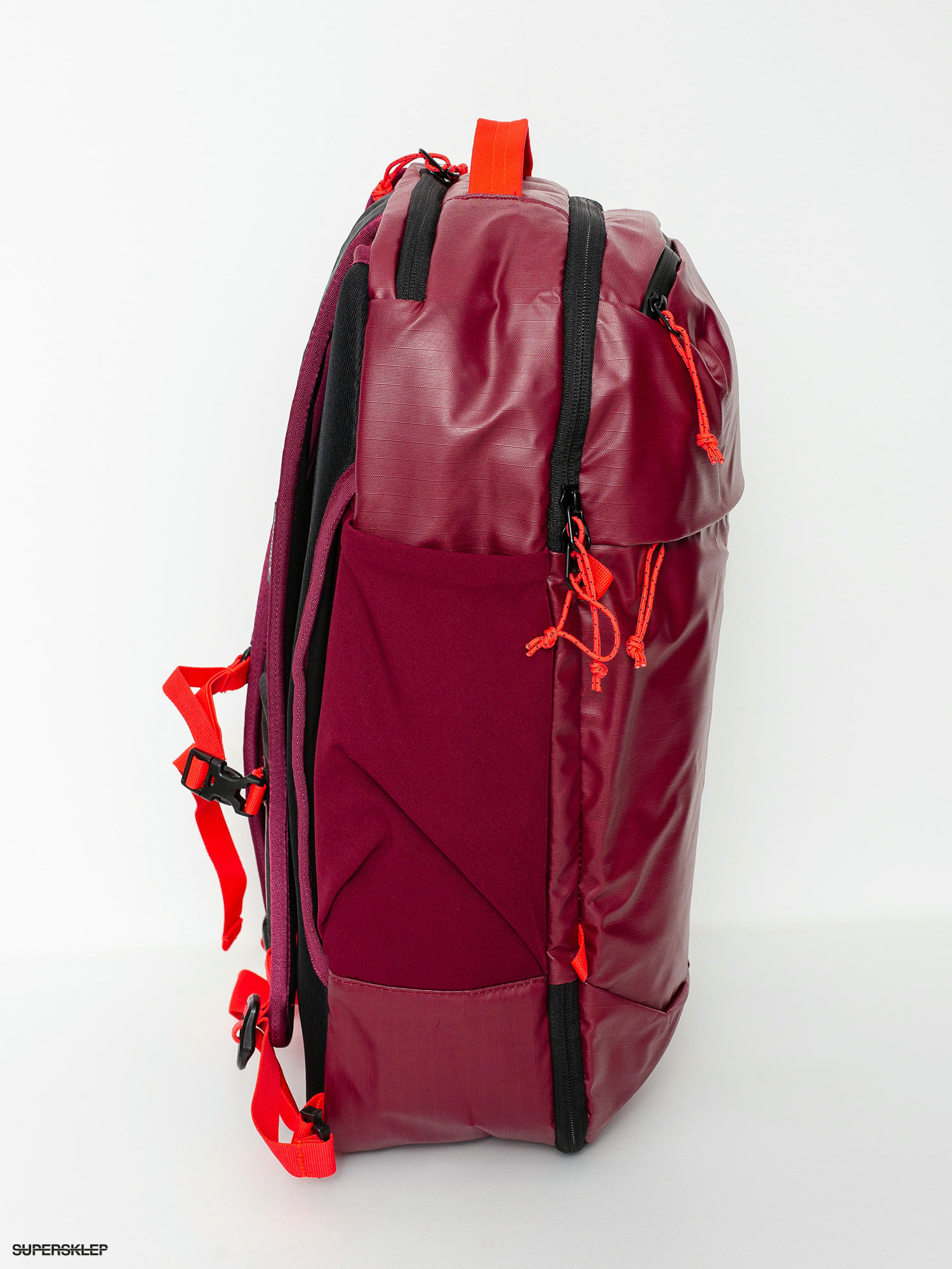 Batoh Burton Multipath Commuter 26L mulled berry coated