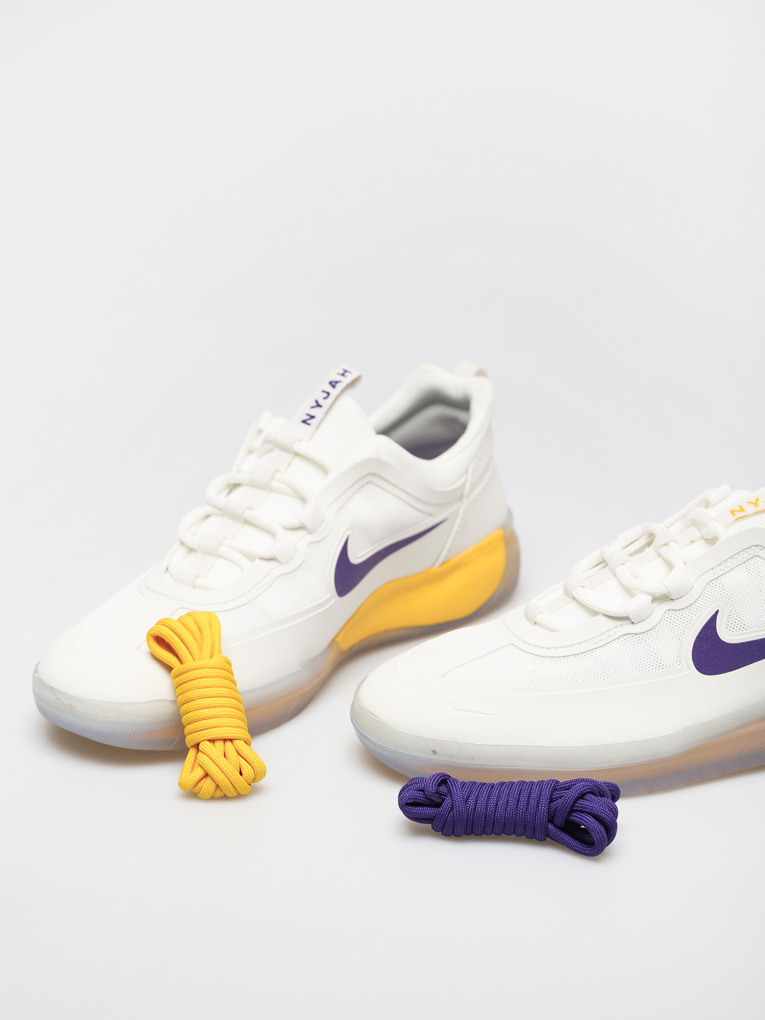 Topánky Nike SB Nyjah Free 2 NBA (summit white/court purple amarillo)