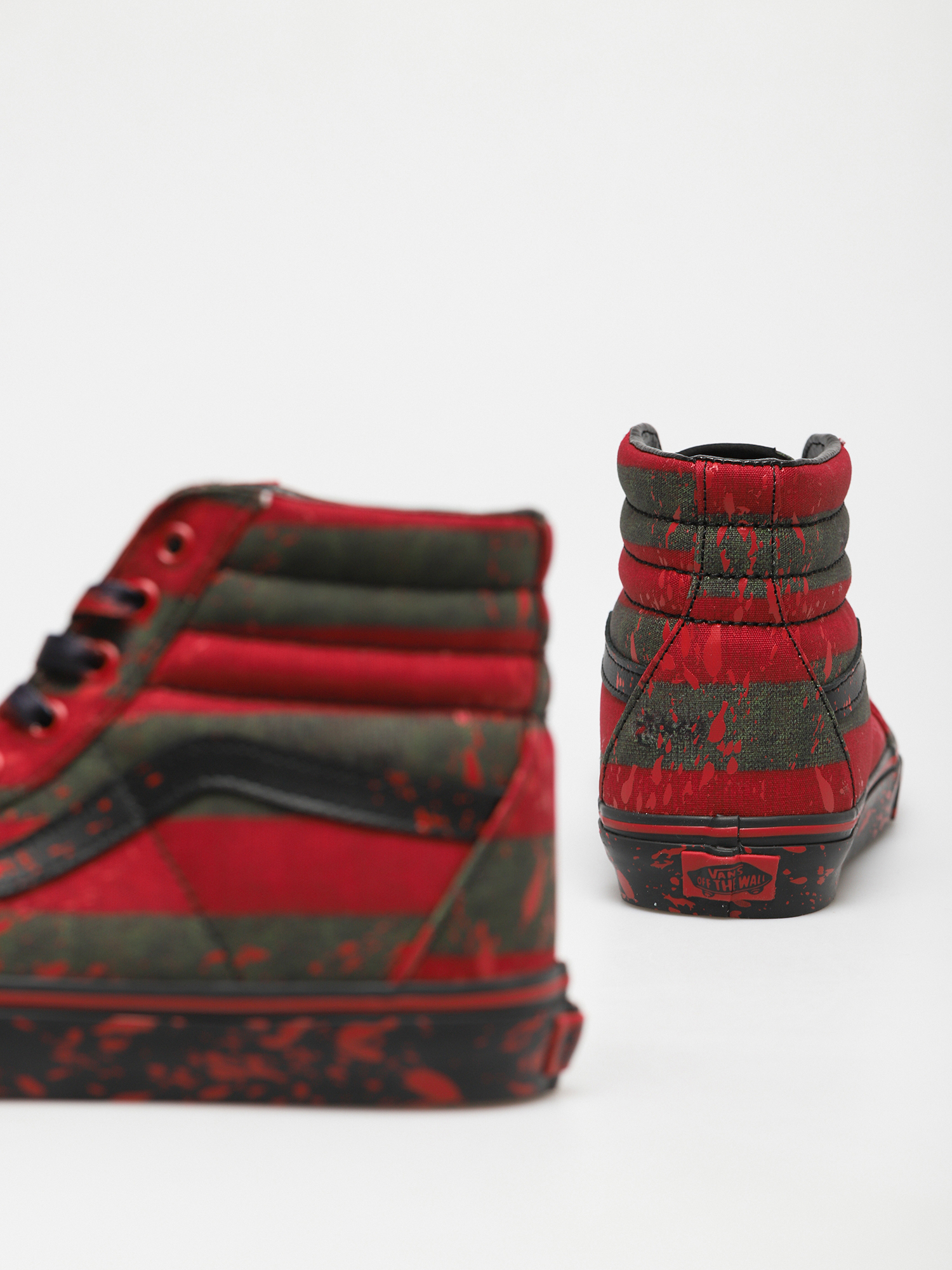 Topánky Vans X Terror Sk8 Hi (nightmare on elm street)