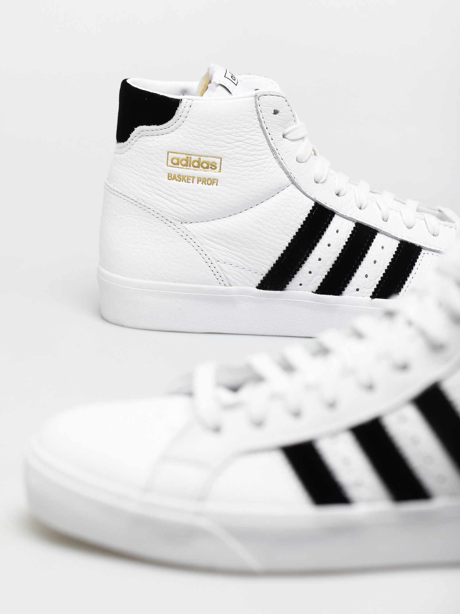 Topánky adidas Originals Basket Profi (ftwwht/cblack/goldmt)