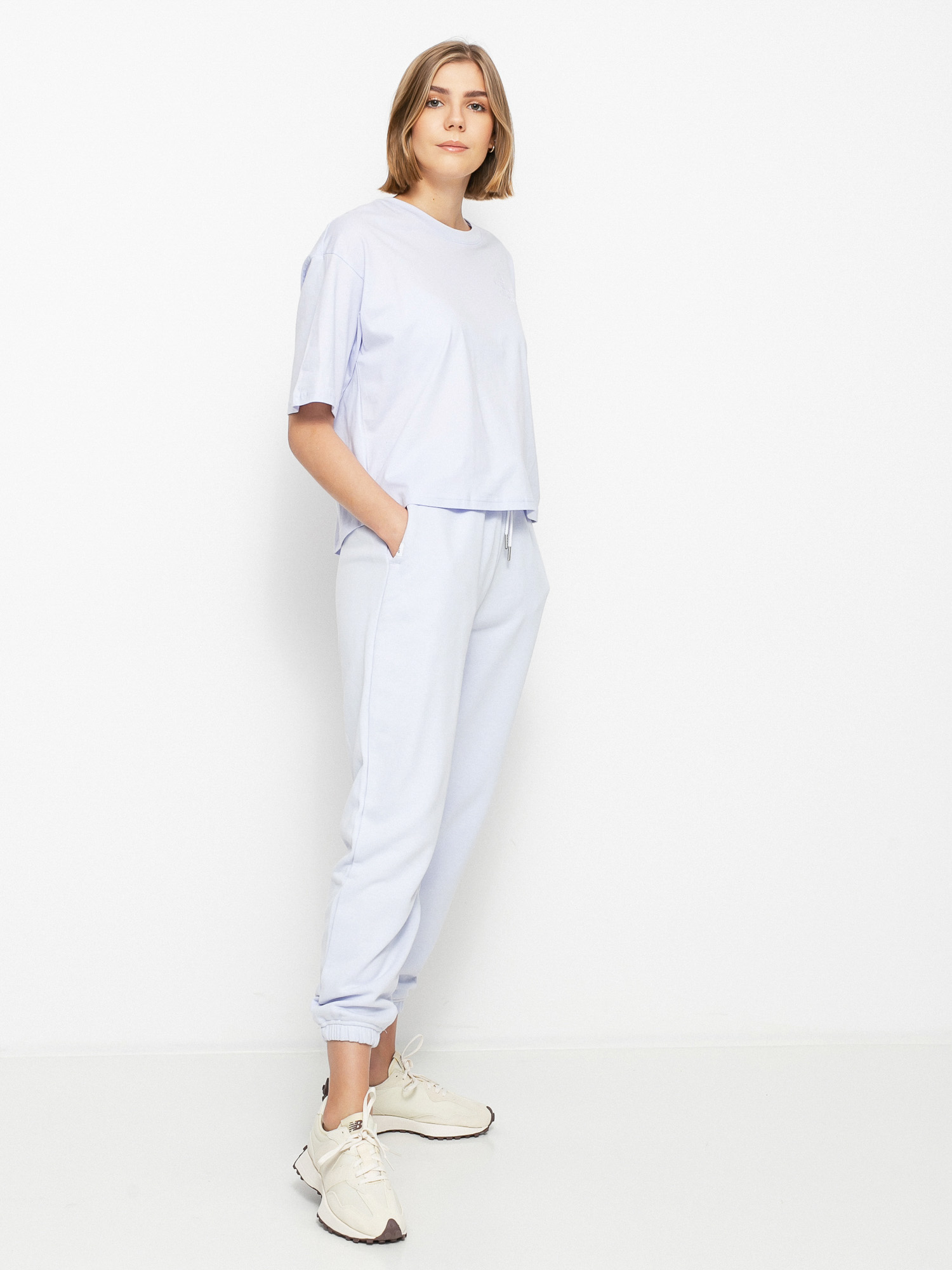 Tričko New Balance Athletics Intelligent Choice Wmn (silent grey)