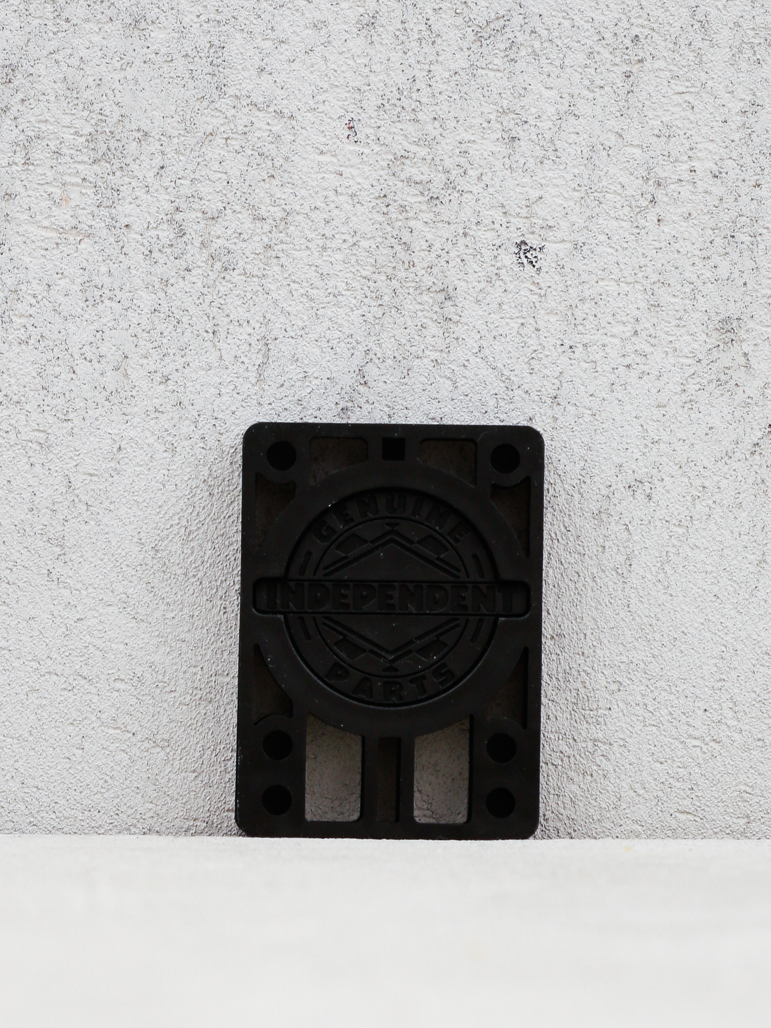 Podložky Independent Genuine Parts Risers (black)