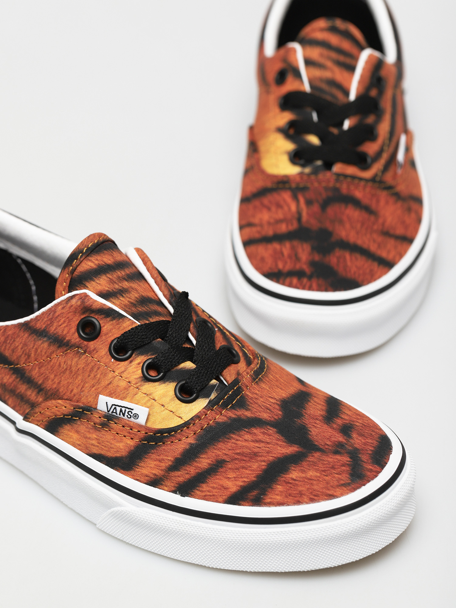 Topánky Vans Era Wmn (tiger/true white)