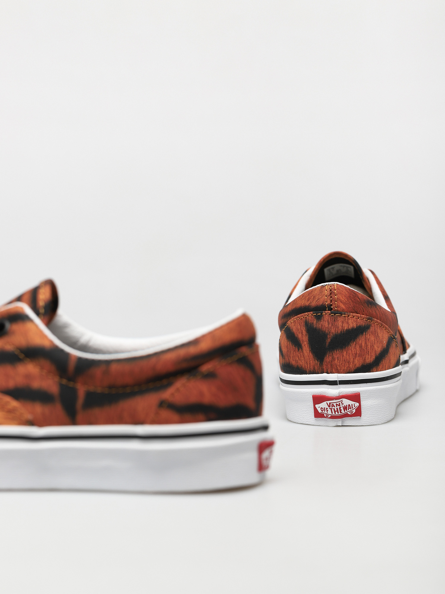 Topánky Vans Era Wmn (tiger/true white)