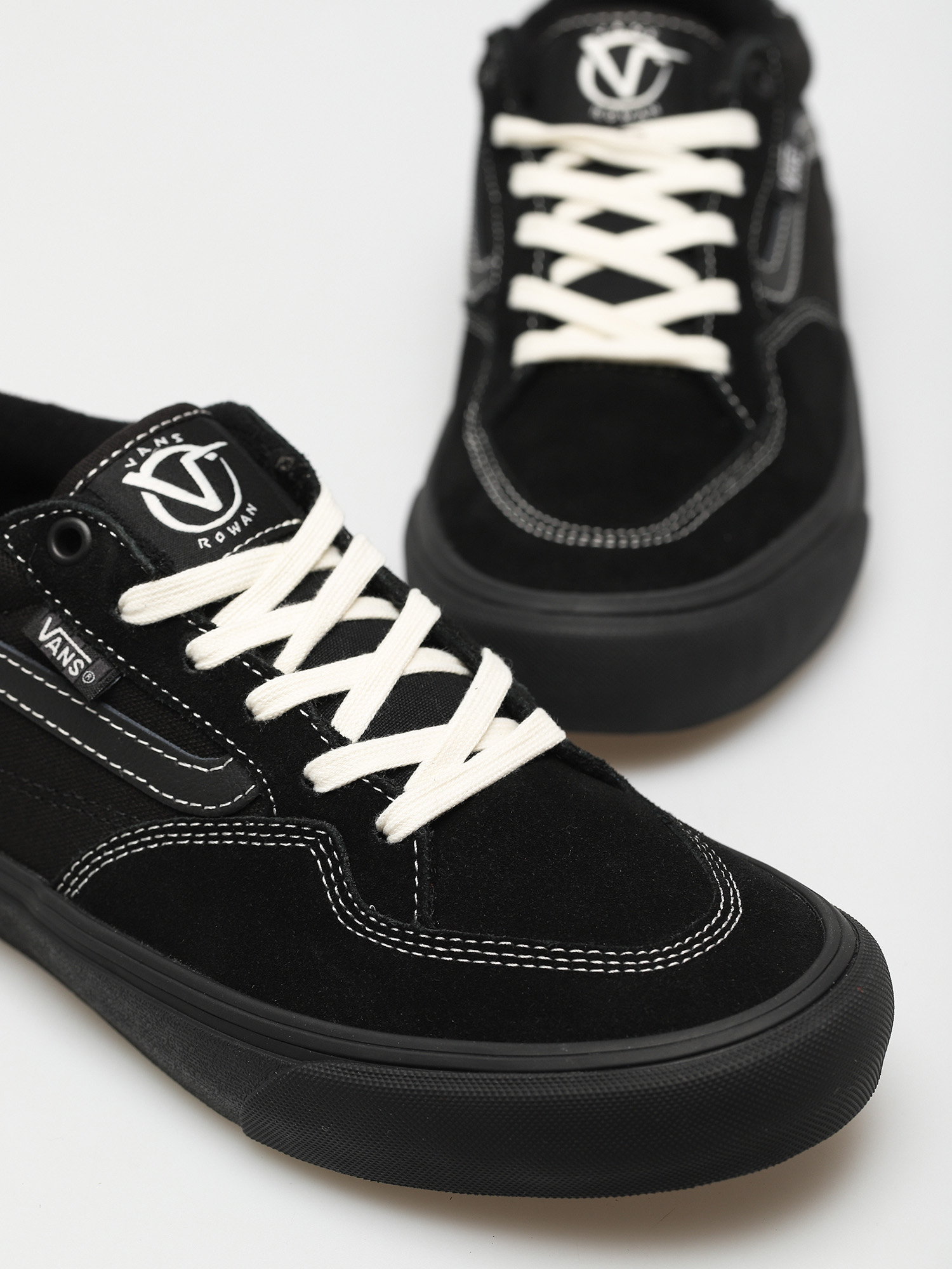Topánky Vans Rowan (black)