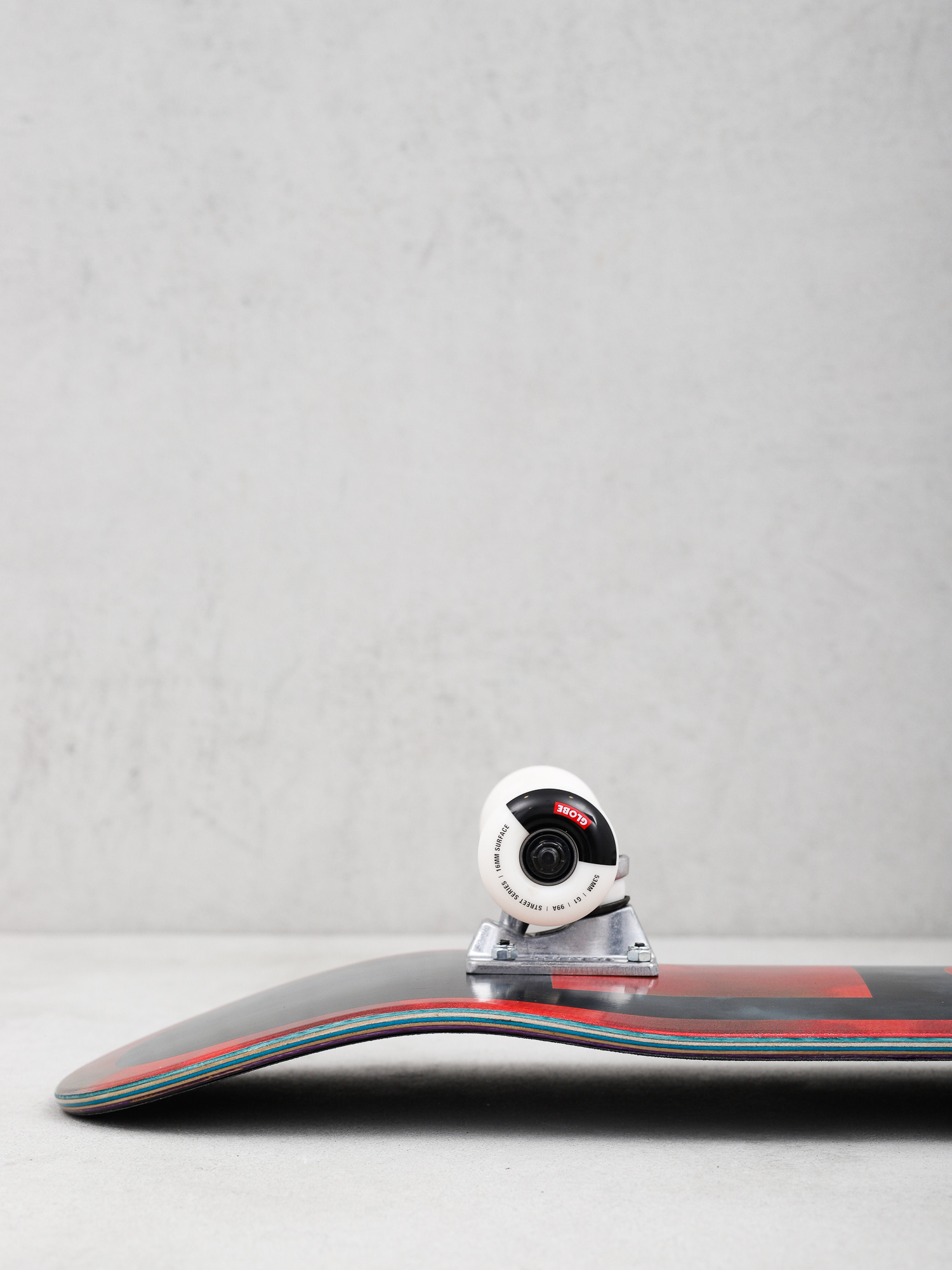 Skateboard Globe G1 Stack (black/candy clouds)