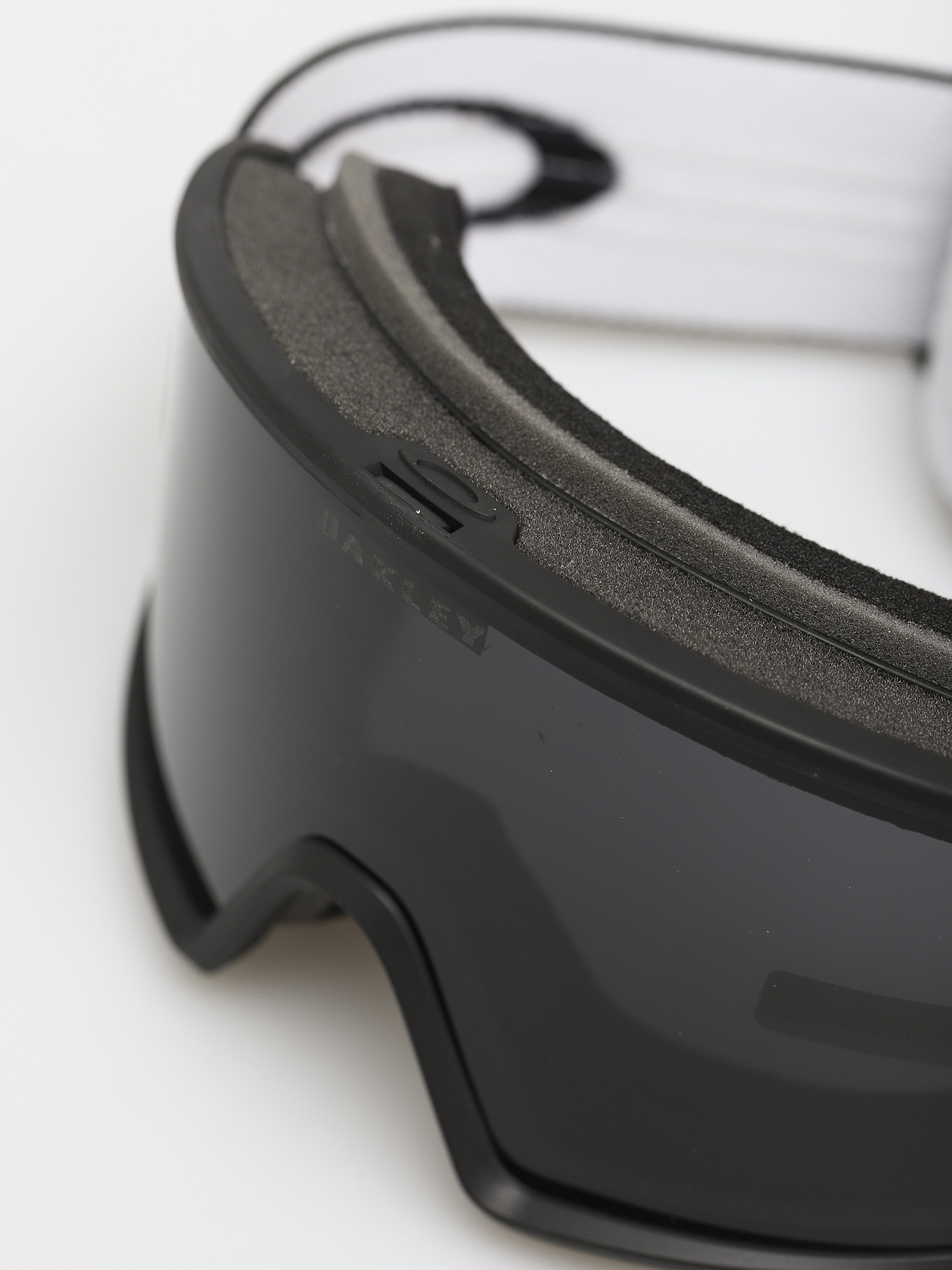 Snowboardové okuliare Oakley Target Line L (matte black/dark grey)