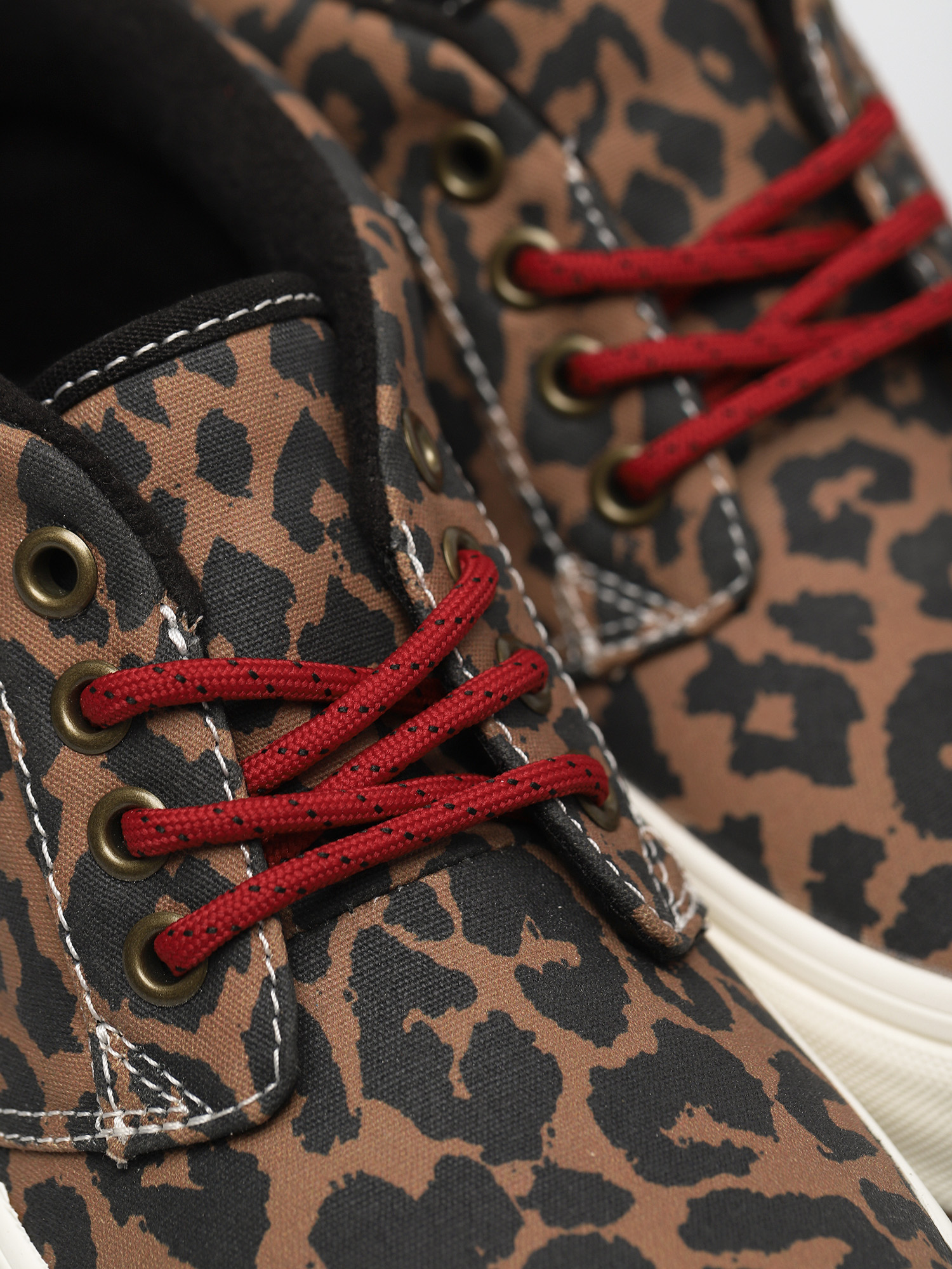 Topánky Vans Chukka 79 MTE 1 (chipmunk/leopard)