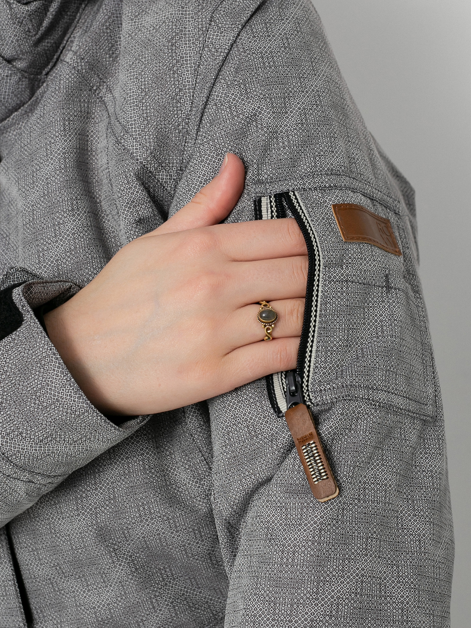 Dámska Snowboardová bunda Roxy Meade (true black/white)