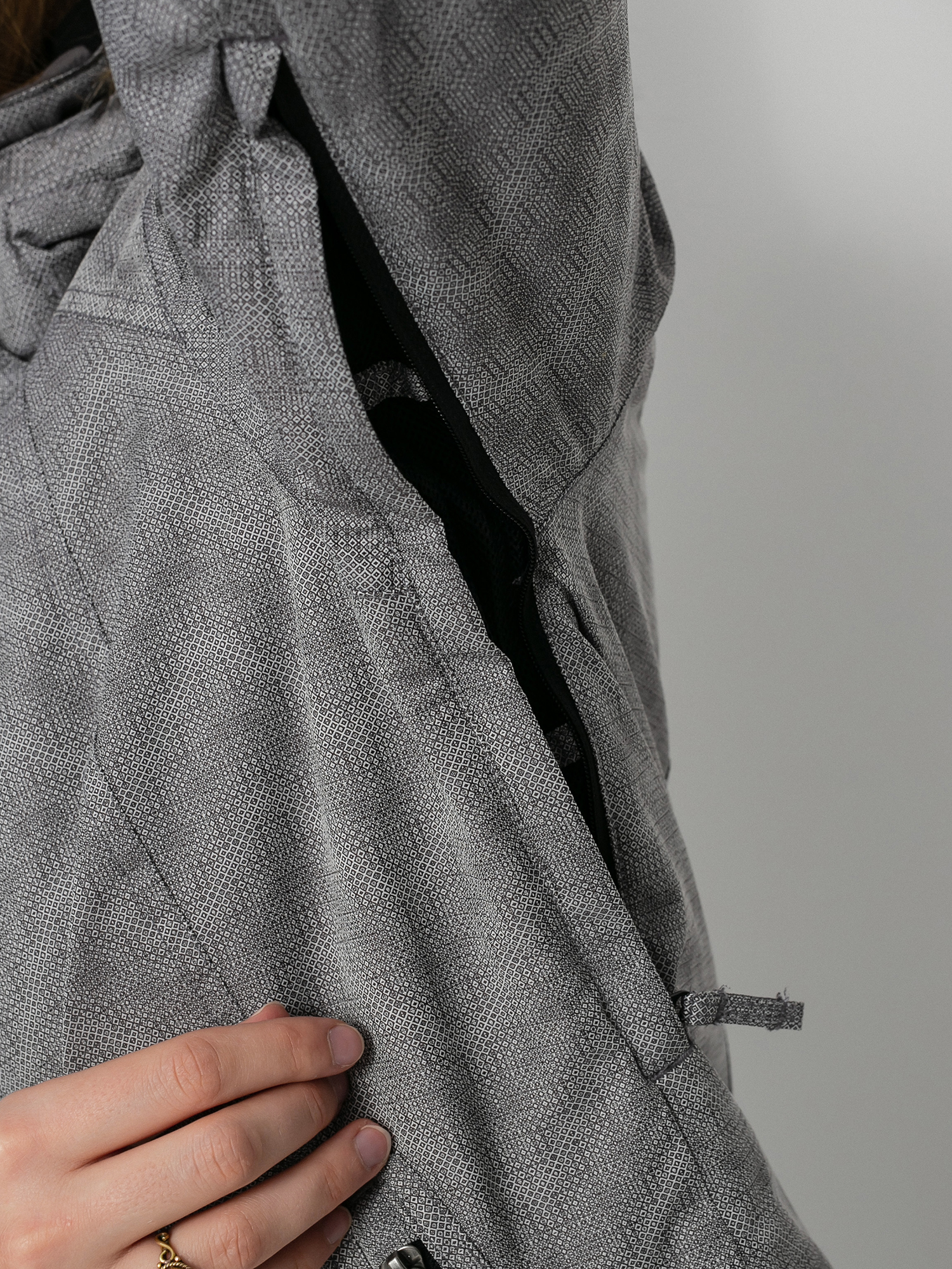 Dámska Snowboardová bunda Roxy Meade (true black/white)