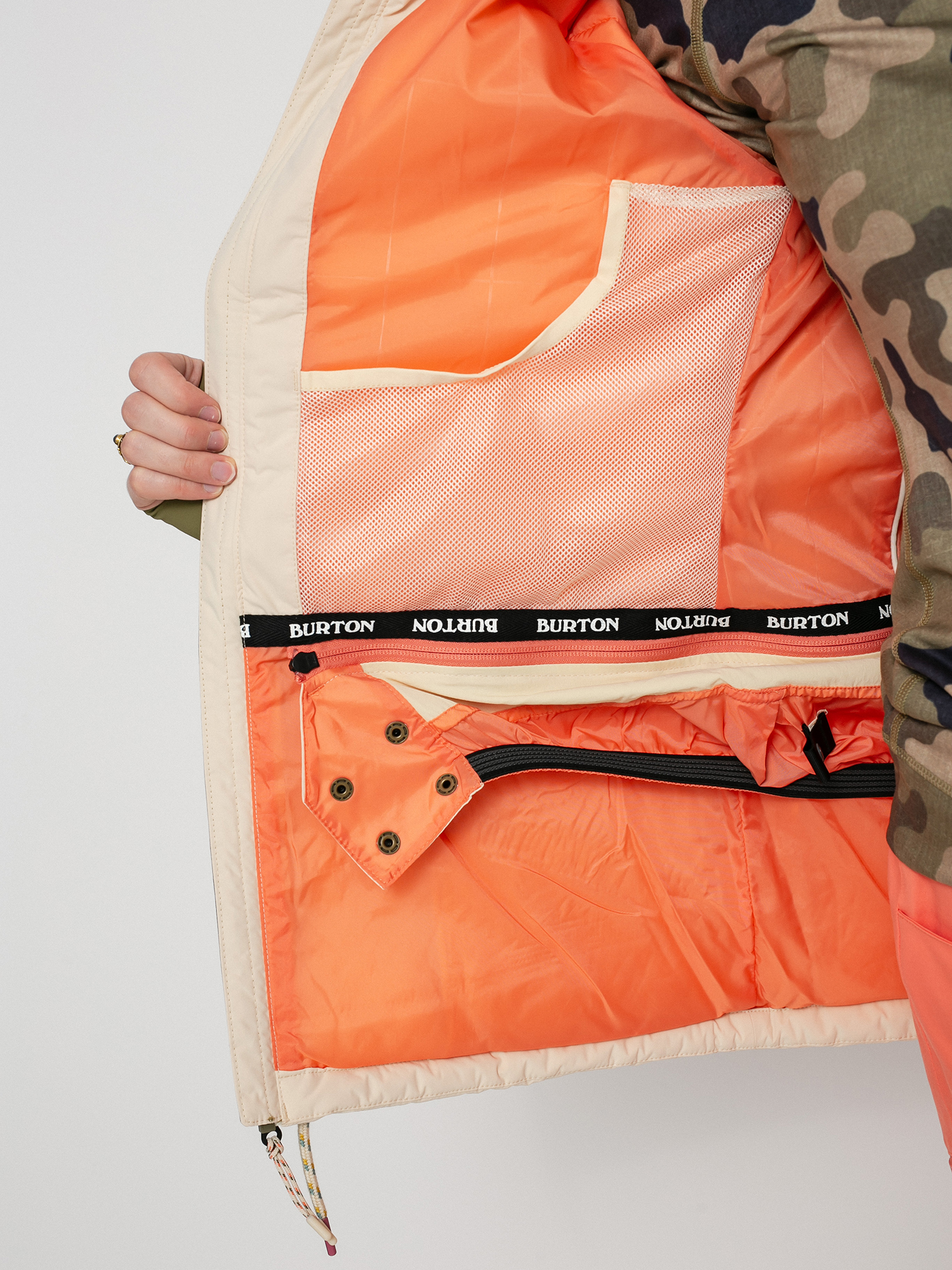 Dámska Snowboardová bunda Burton Keelan (creme brulee/martini olive terra camo)