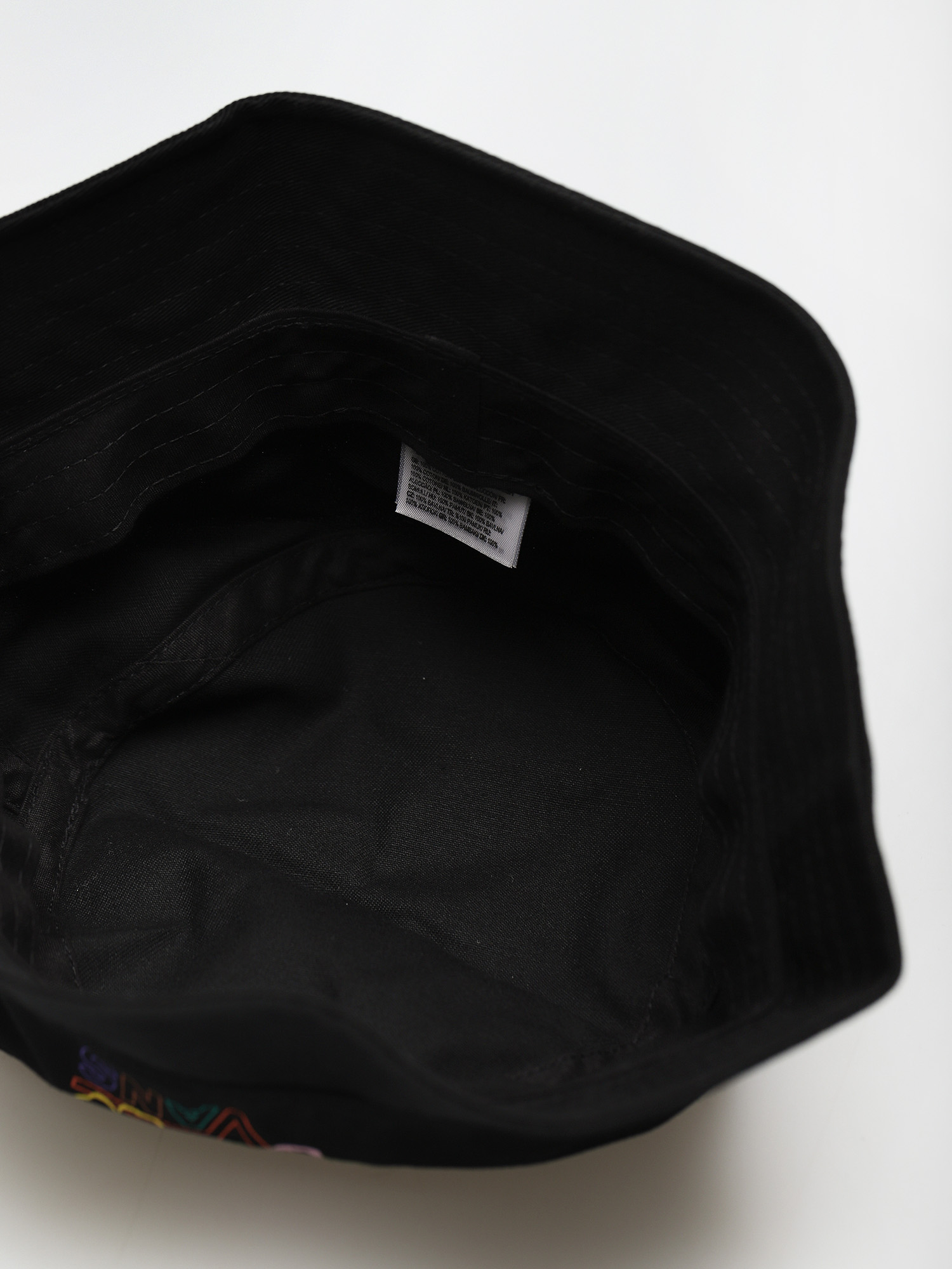 Klobúk Vans Cultivate Care Bu Wmn (black)