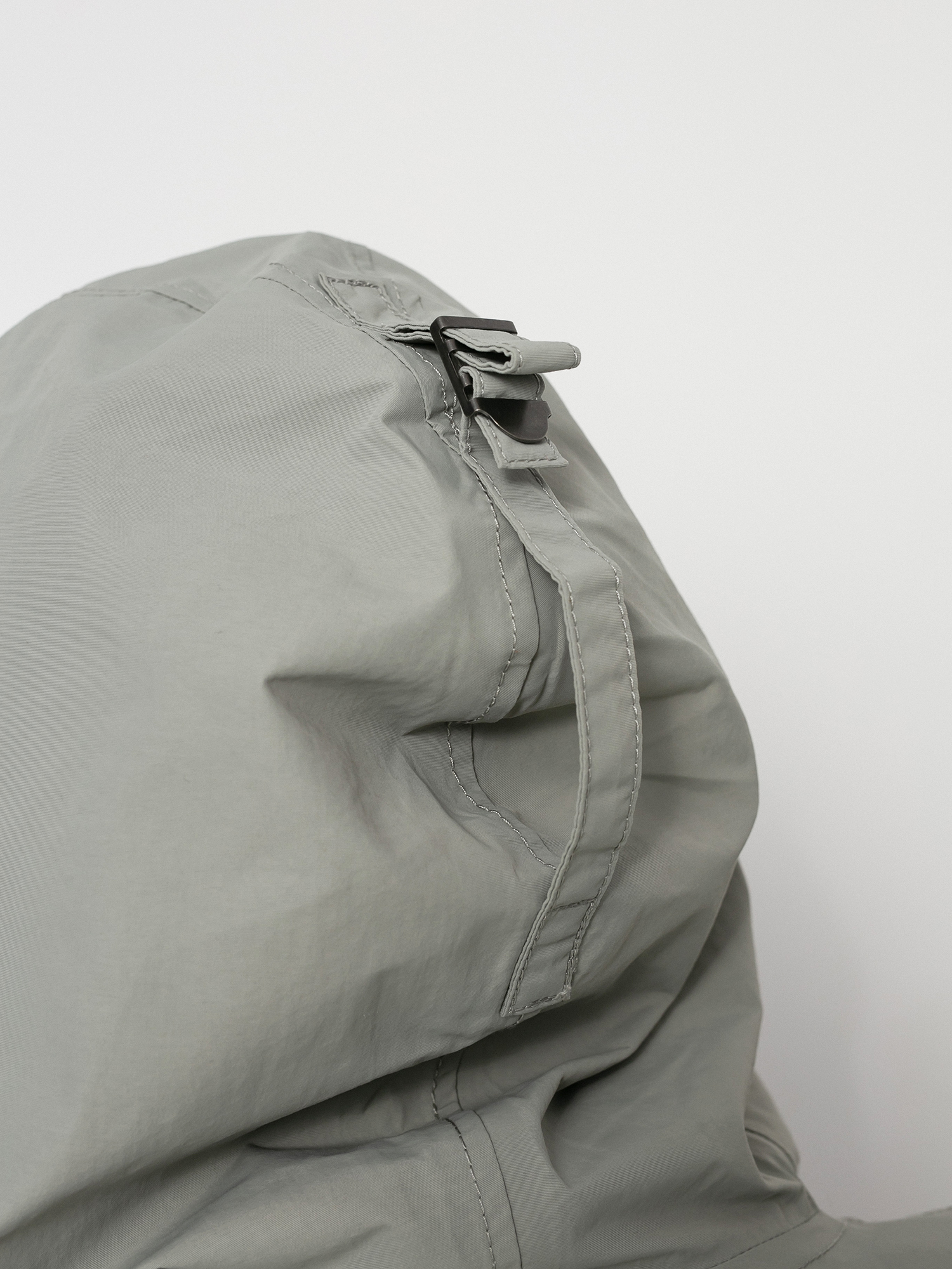 Bunda Vans X Napapijri Anorak (forest frog/black checkerboard)