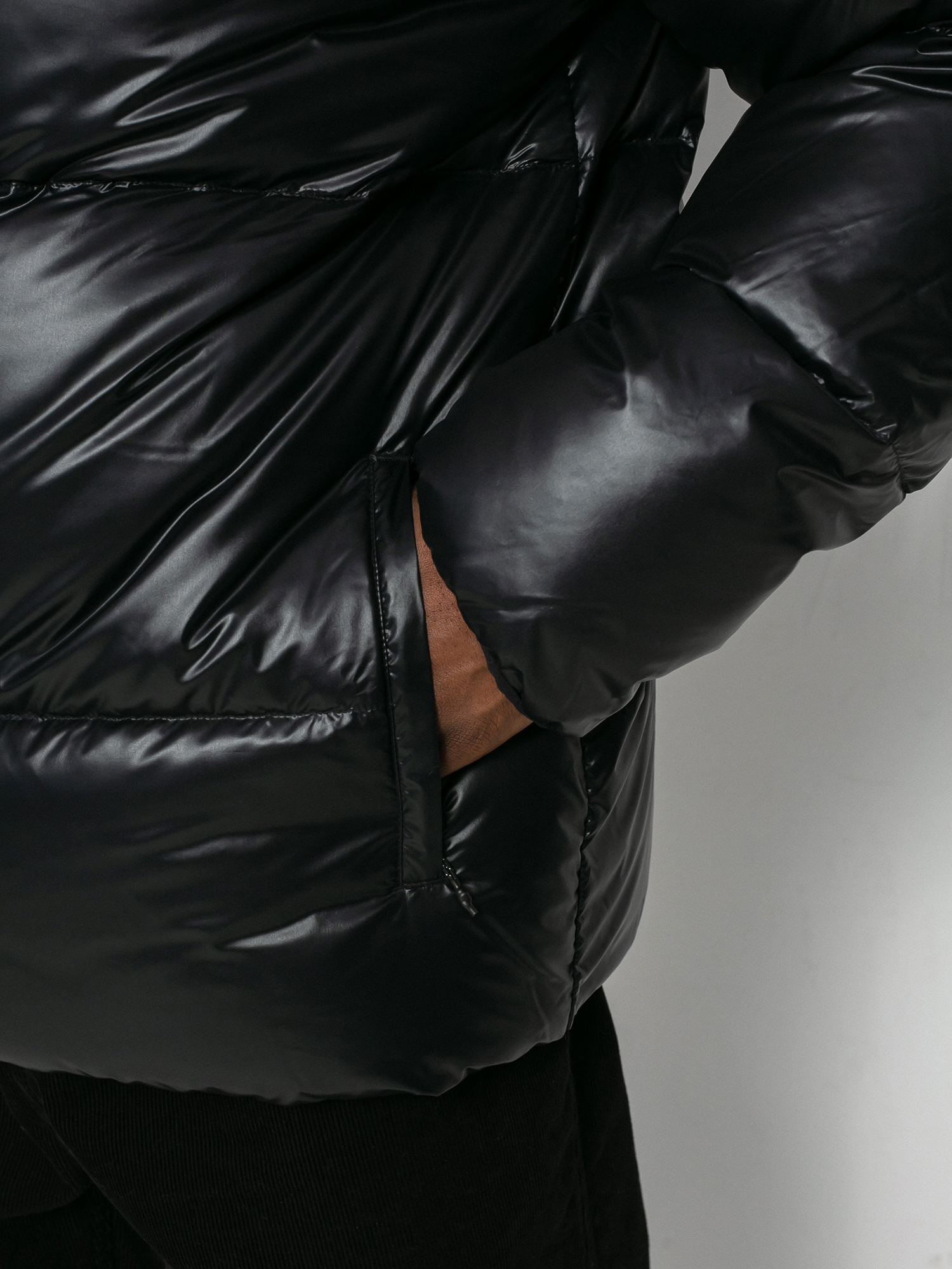 Bunda adidas Tj Puff (black/cgreen)