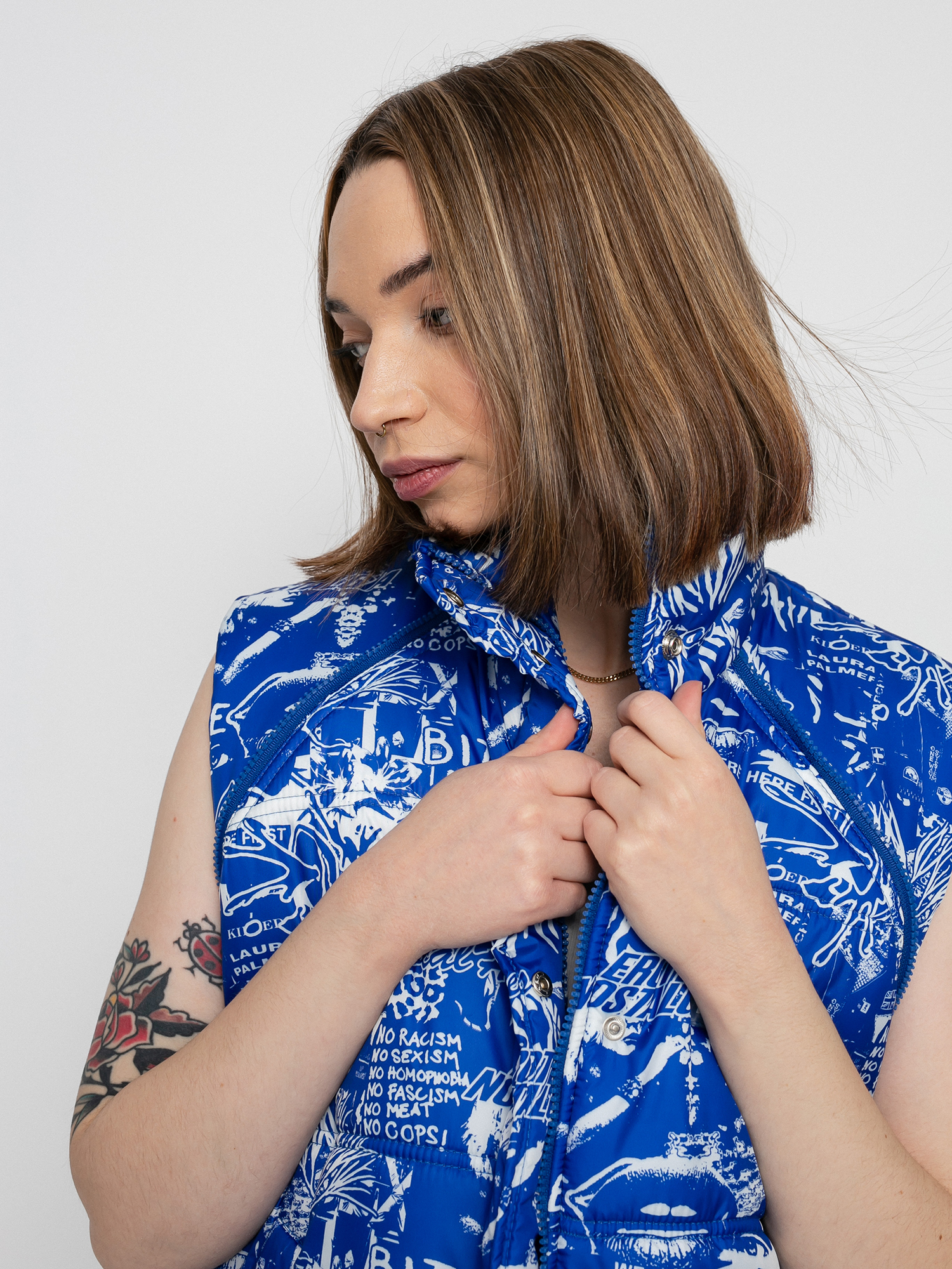 Bunda Local Heroes Riot Puff Wmn (blue/white)