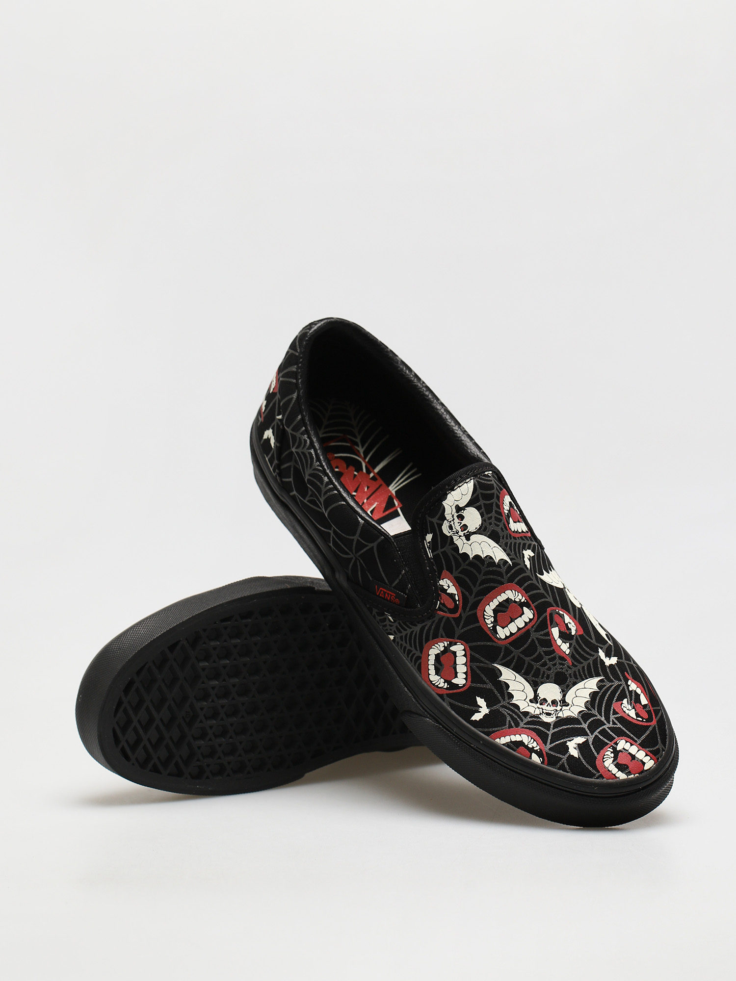 Topánky Vans Classic Slip On (glow frights/blk/blk)