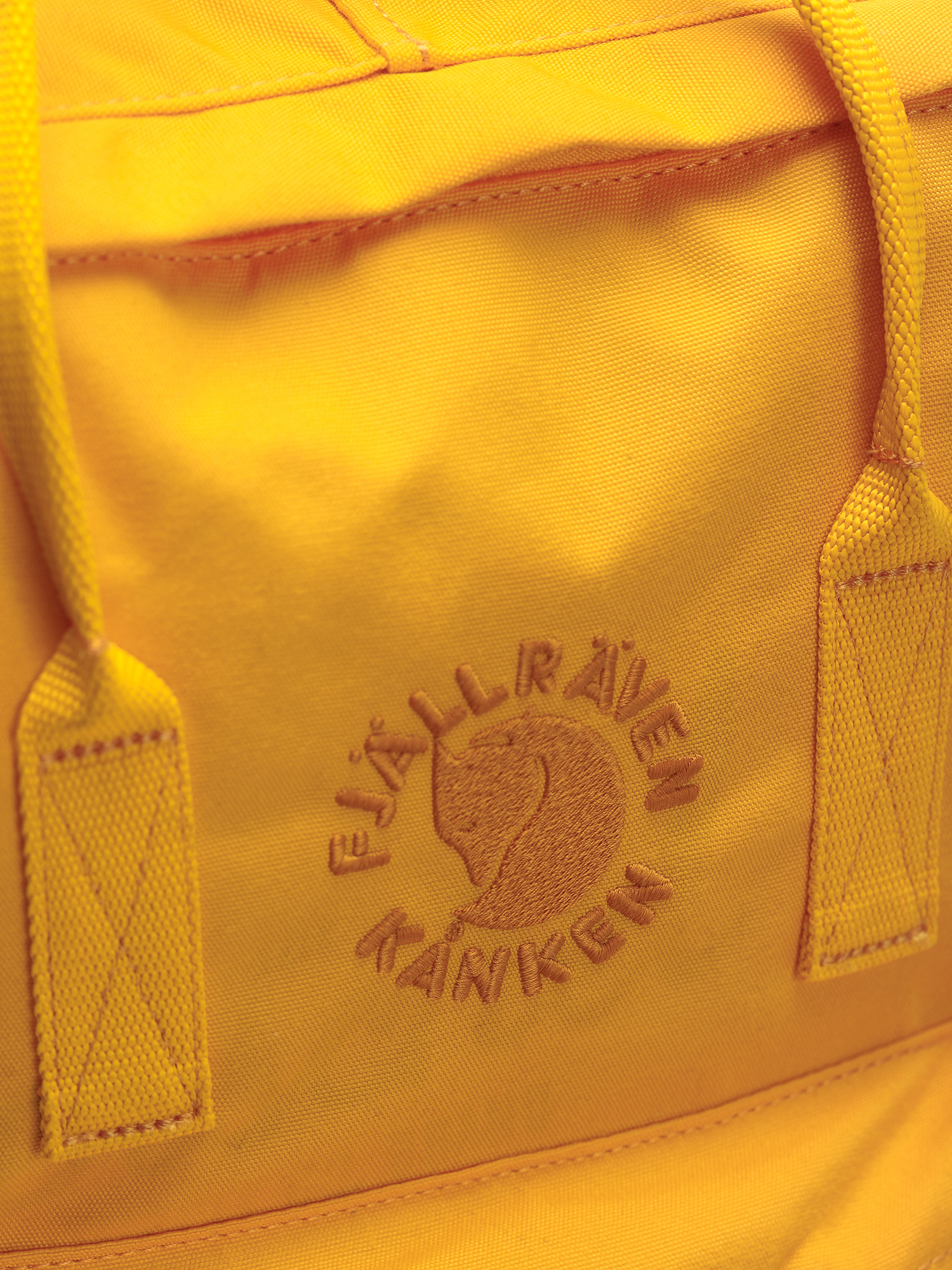 Batoh Fjallraven Re Kanken (sunflower yellow)