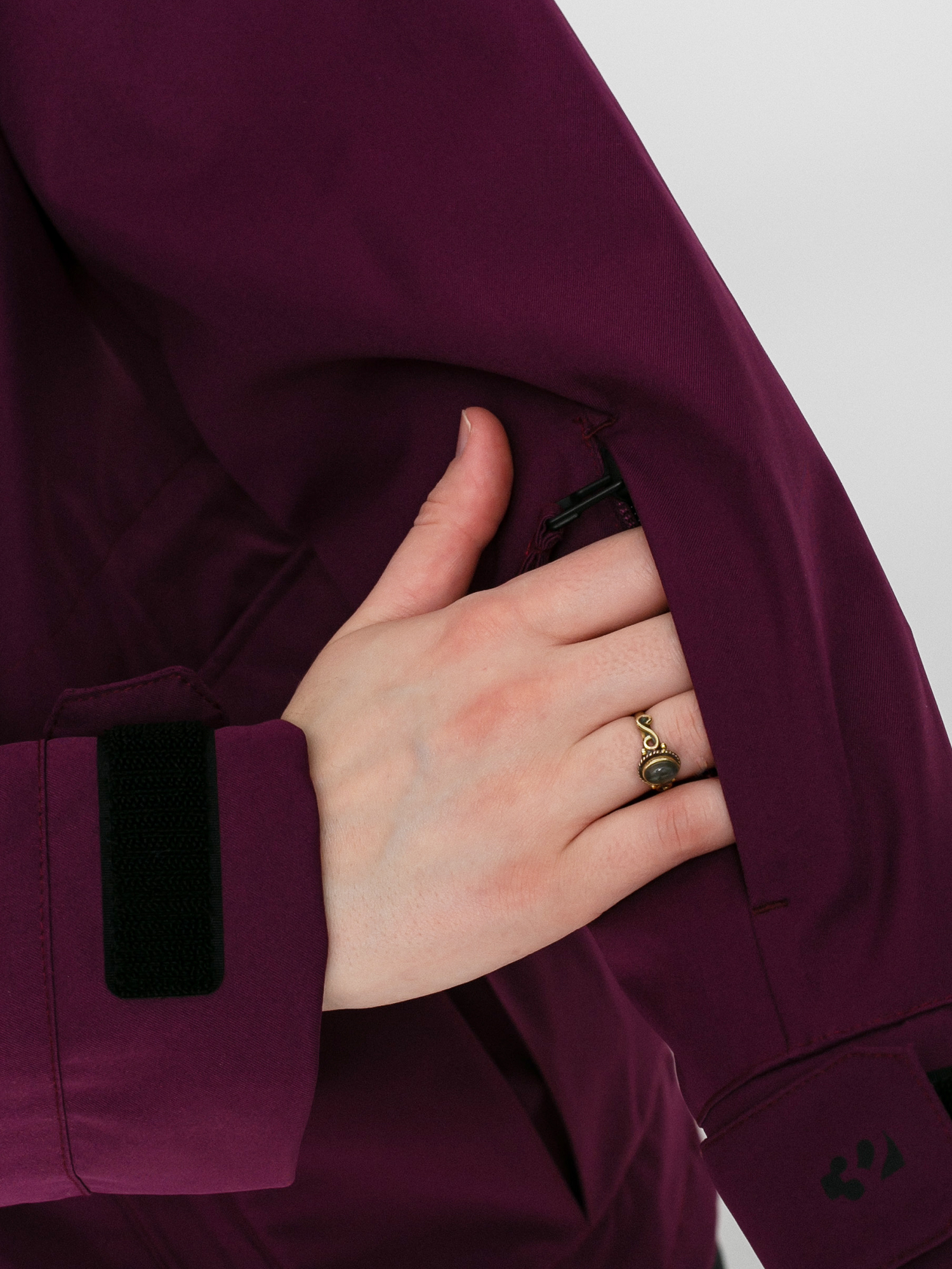 Dámska Snowboardová bunda ThirtyTwo Ava (deep purple)