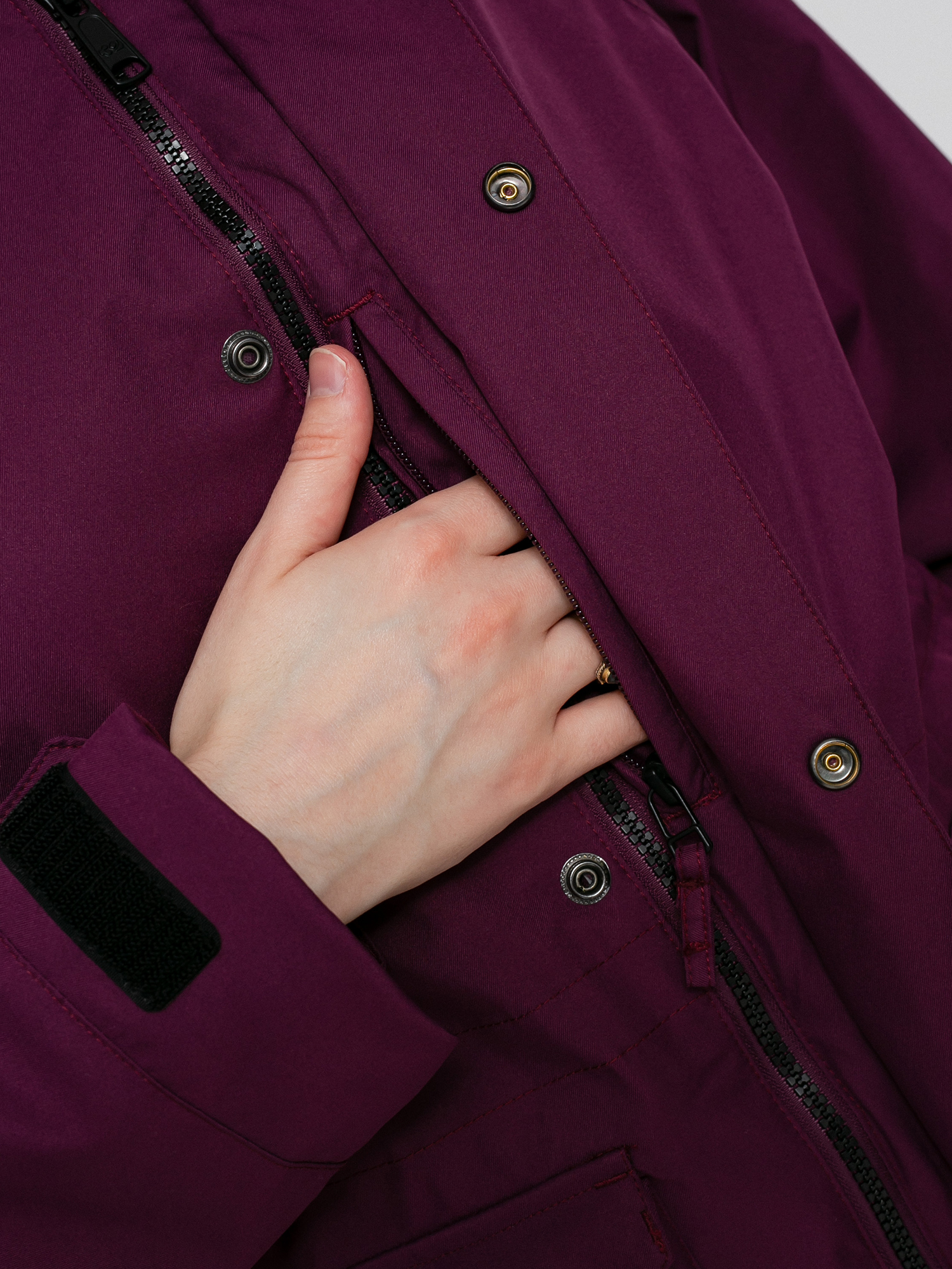 Dámska Snowboardová bunda ThirtyTwo Ava (deep purple)