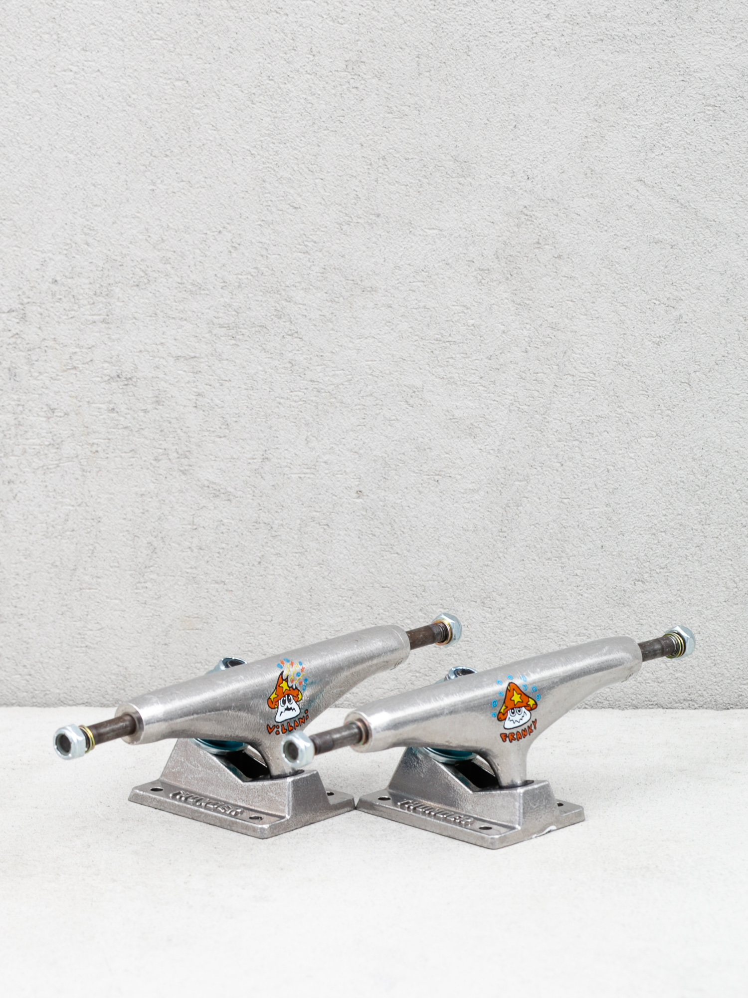 Trucky Thunder Villani Artist Tm (silver)