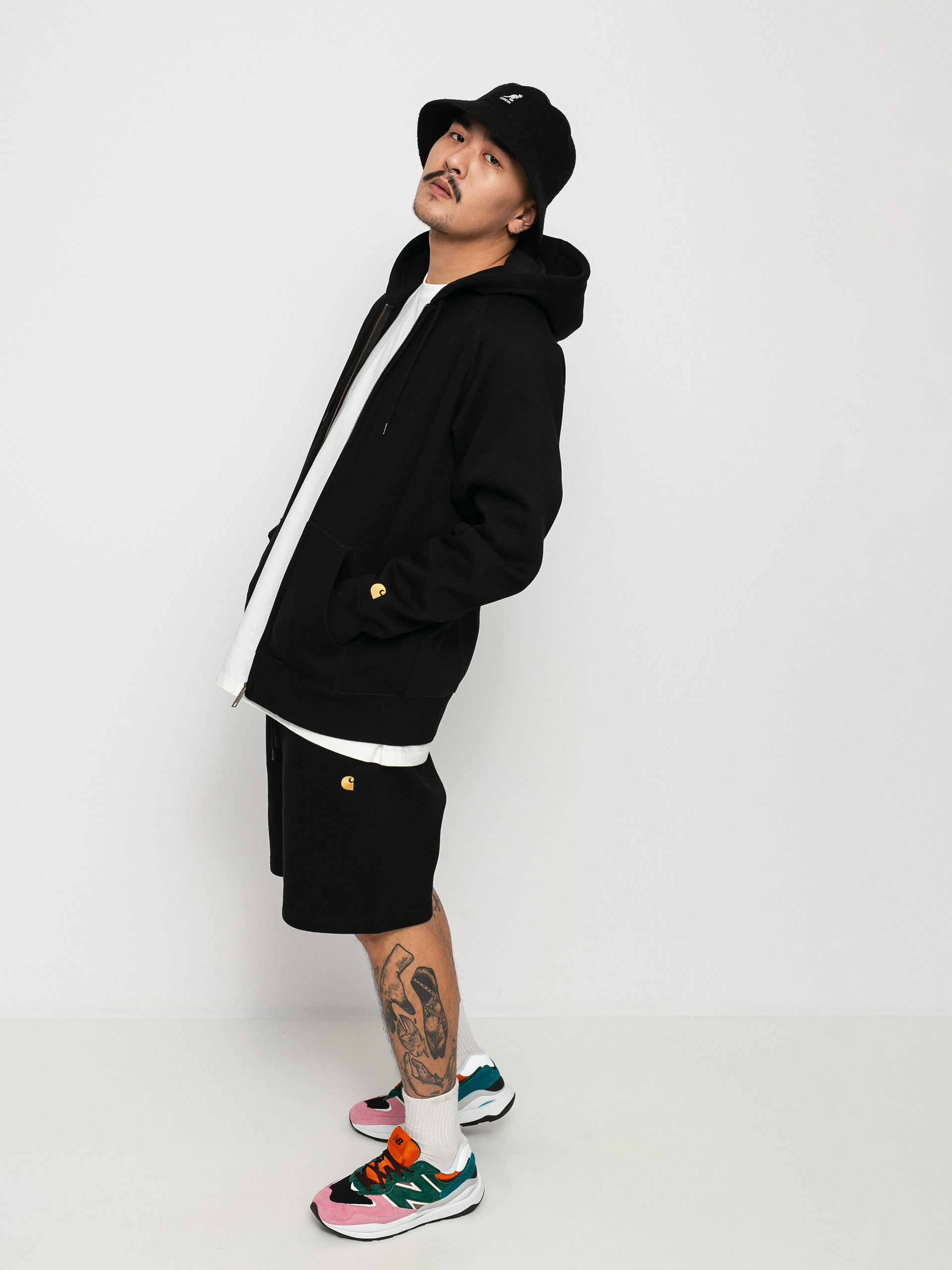 Mikina s kapucňou Carhartt WIP Hooded Chase Jacket (black/gold)