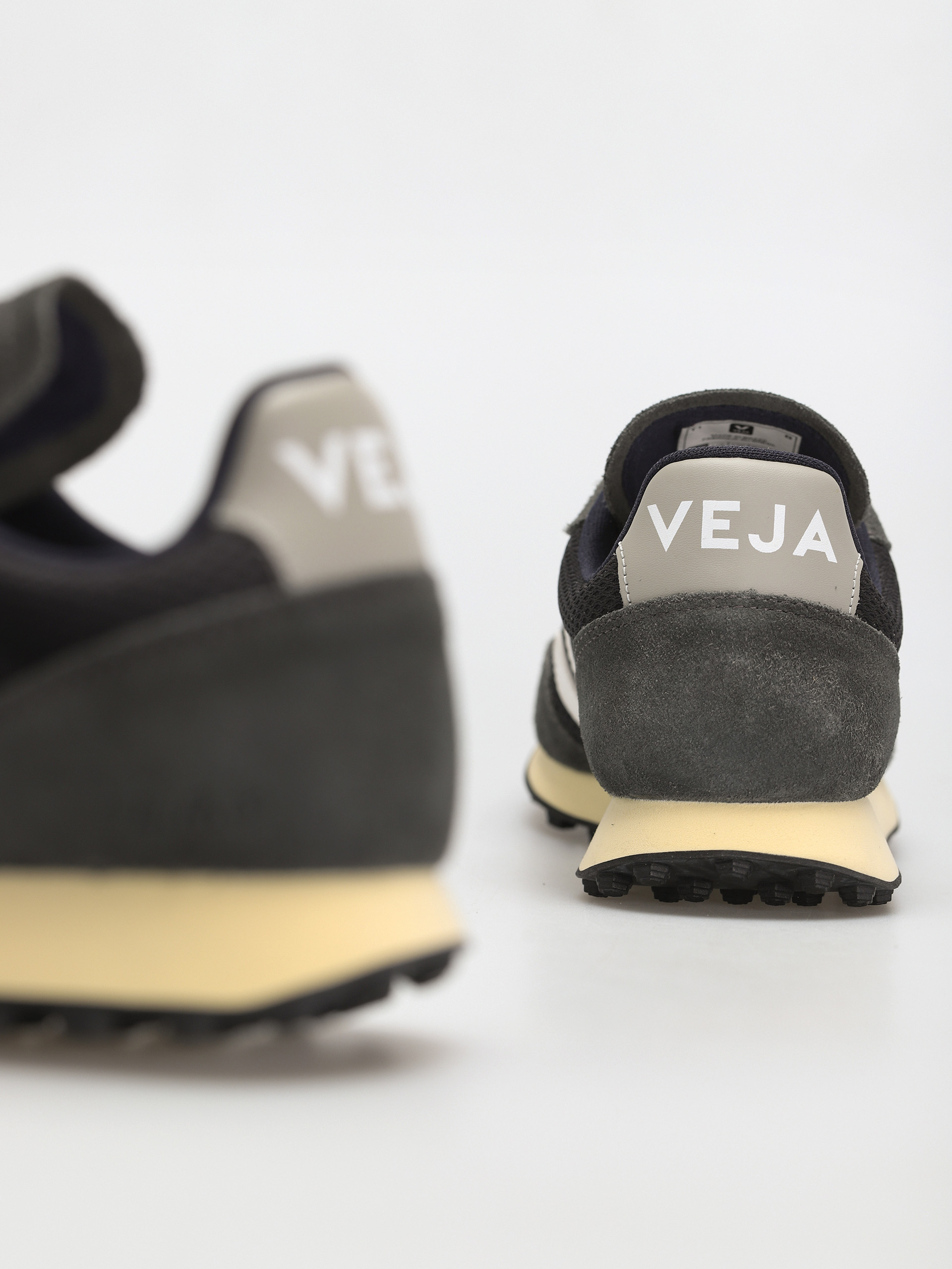 Topánky Veja Rio Branco (black white oxford grey)