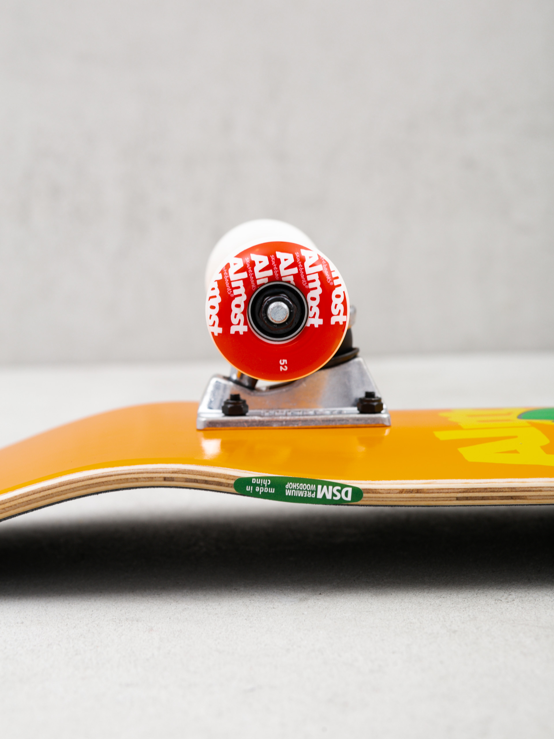 Skateboard Almost Peace Out (orange)