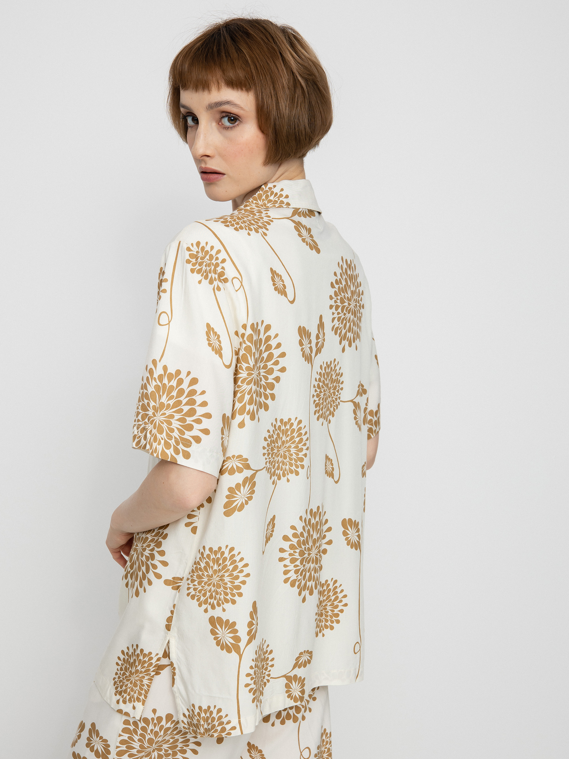 Košeľa Brixton Bunker Garden Floral Bf Wmn (dove)