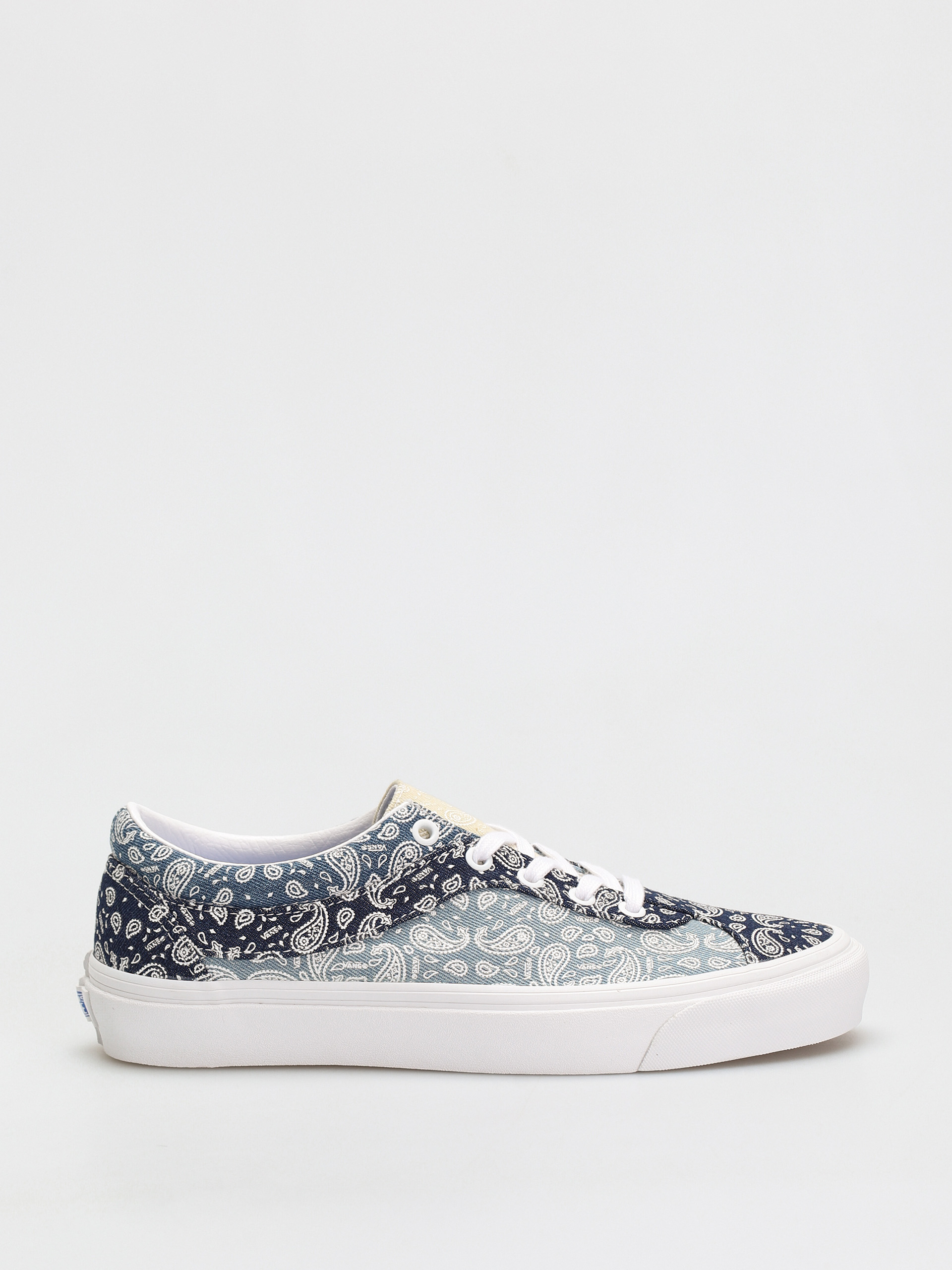 Topánky Vans Bold Ni (bandana/multi/true white)