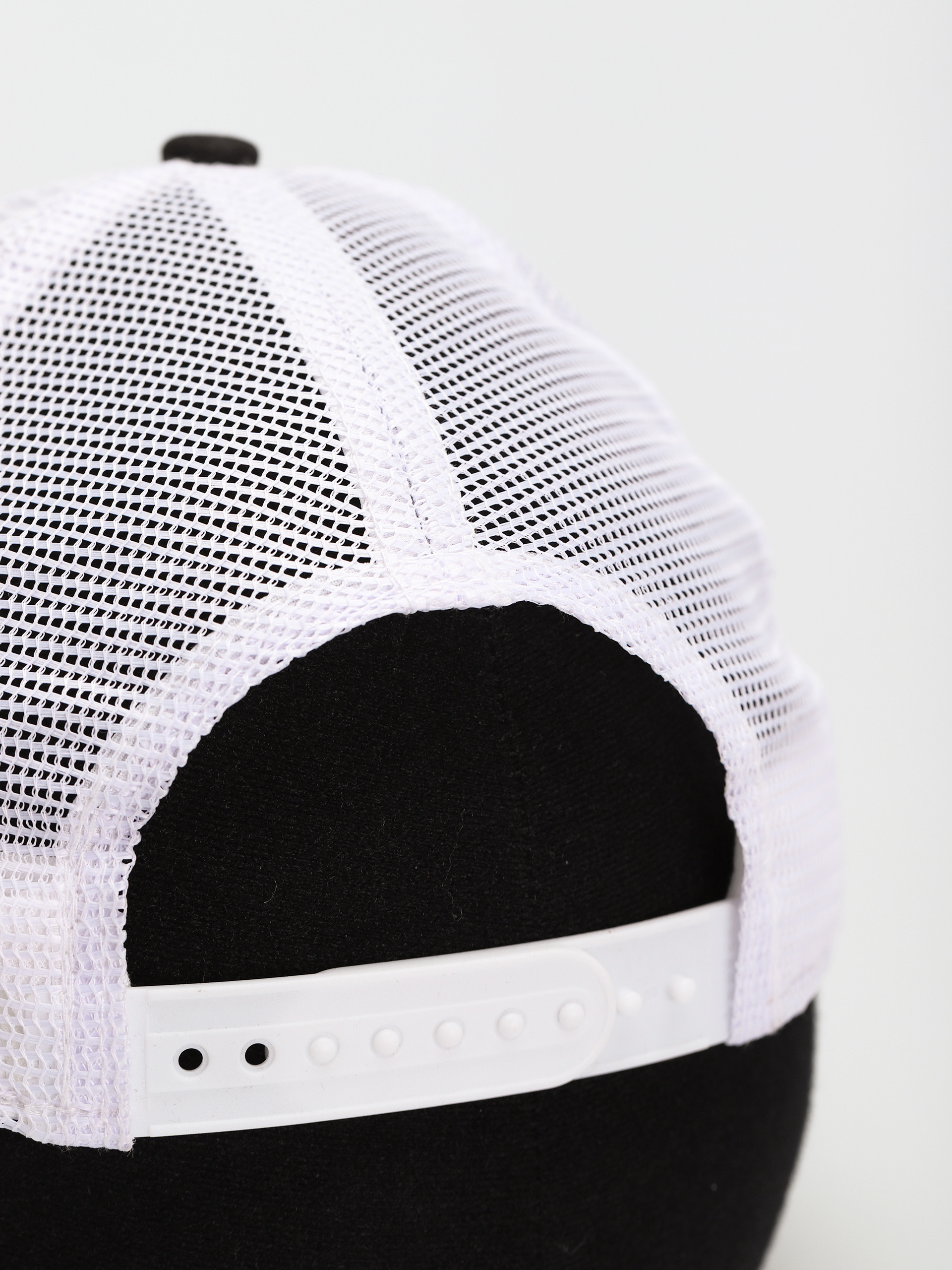 Šiltovka New Era Clean Trucker New York Yankees ZD (black/white)