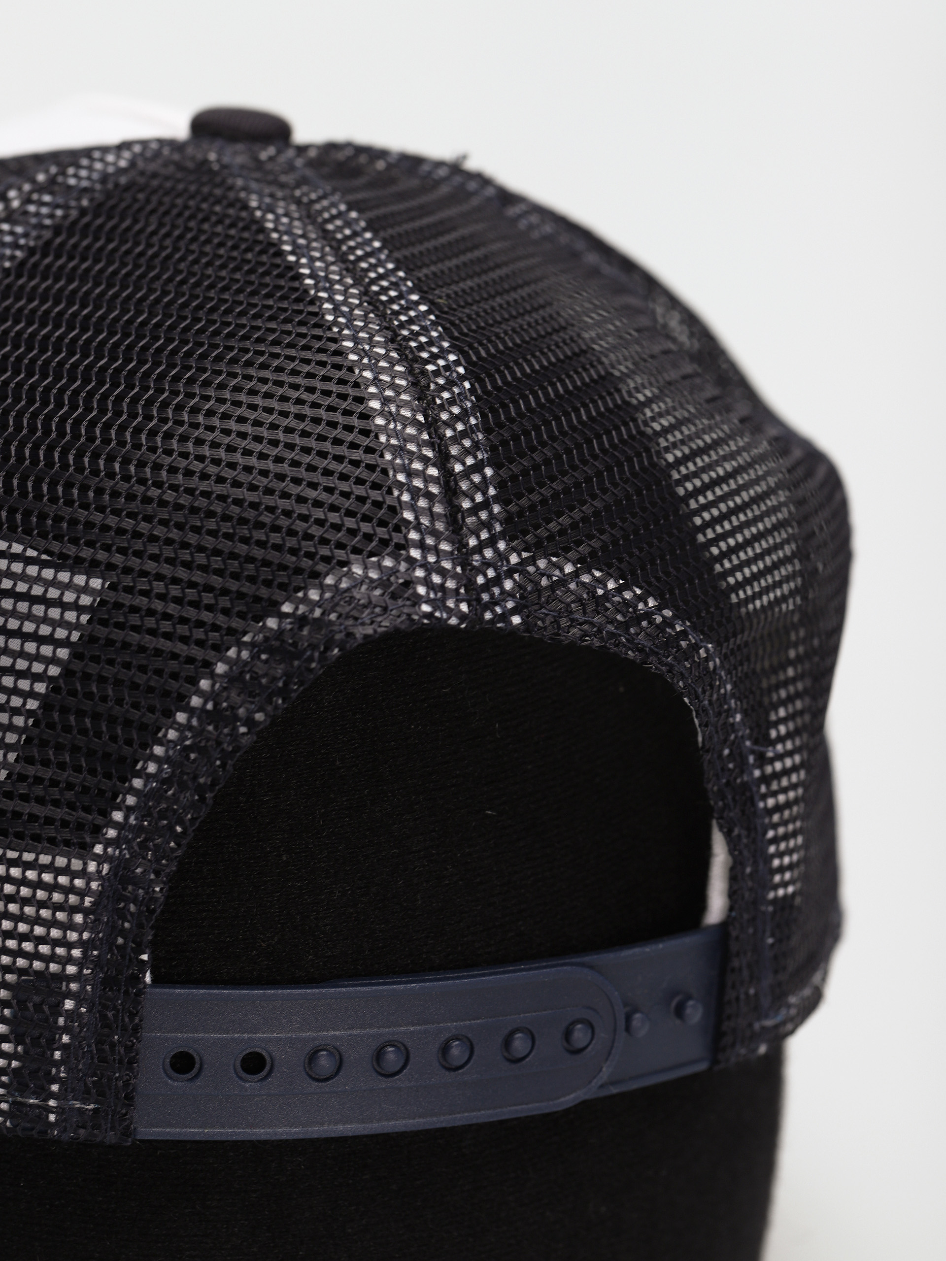 Šiltovka New Era Team Block Trucker New York Yankees (black/white)