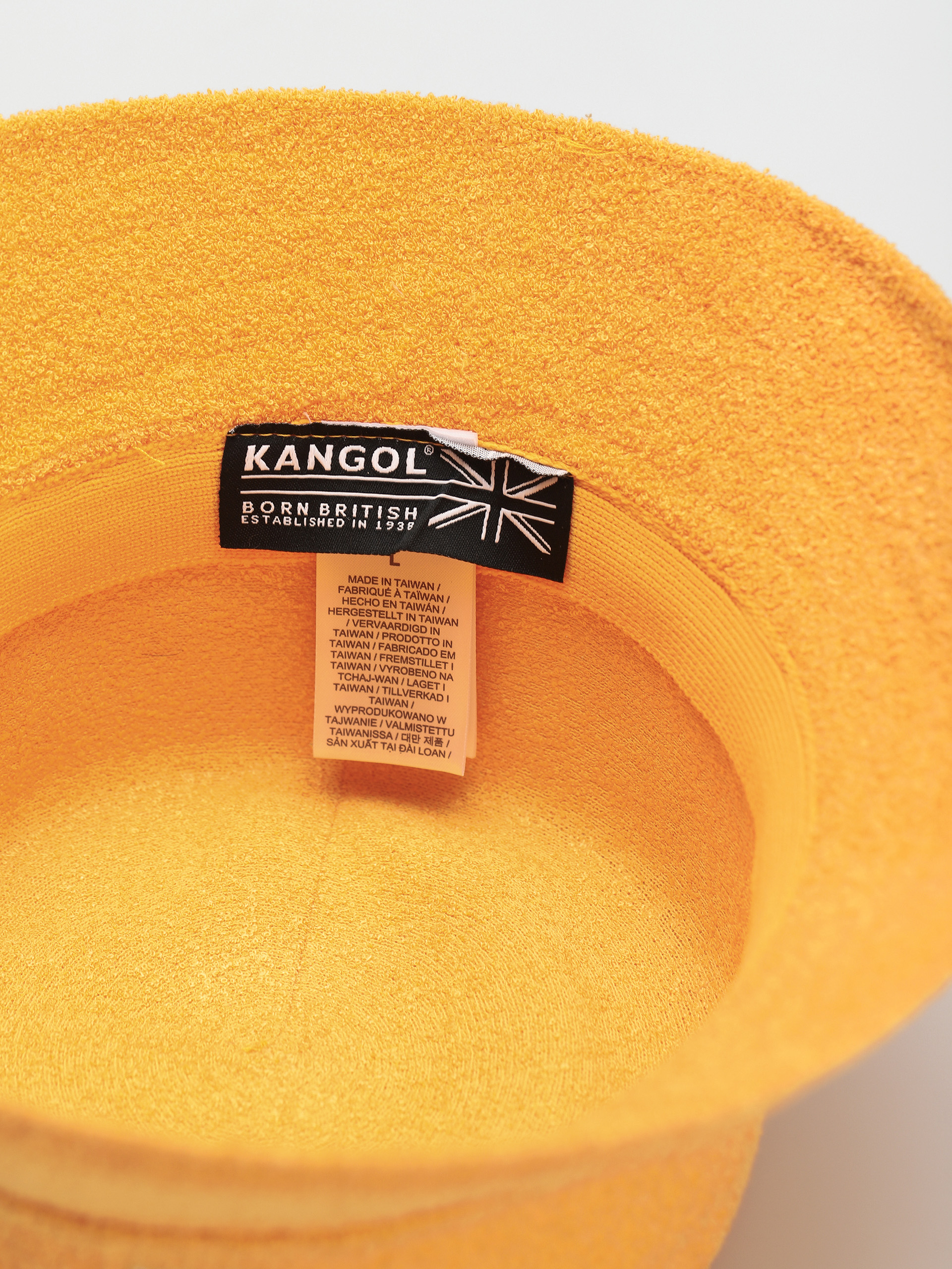 Klobúk Kangol Bermuda Bucket (warm apricot)