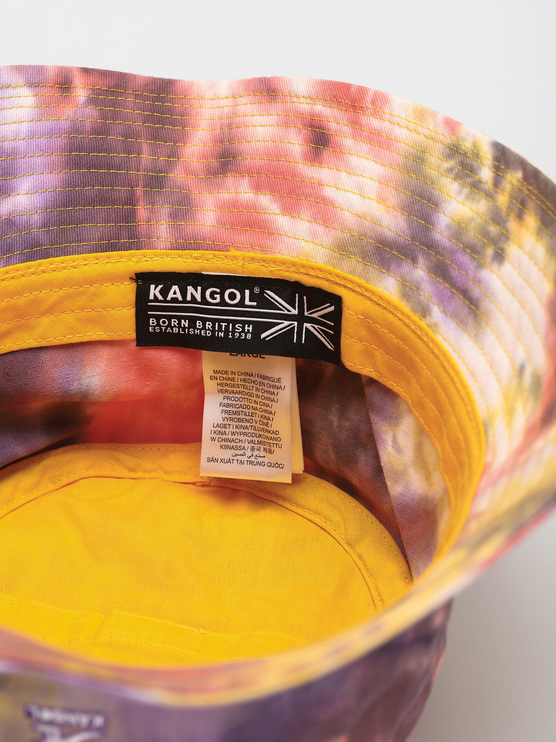 Klobúk Kangol Tie Dye Bucket (galaxy)