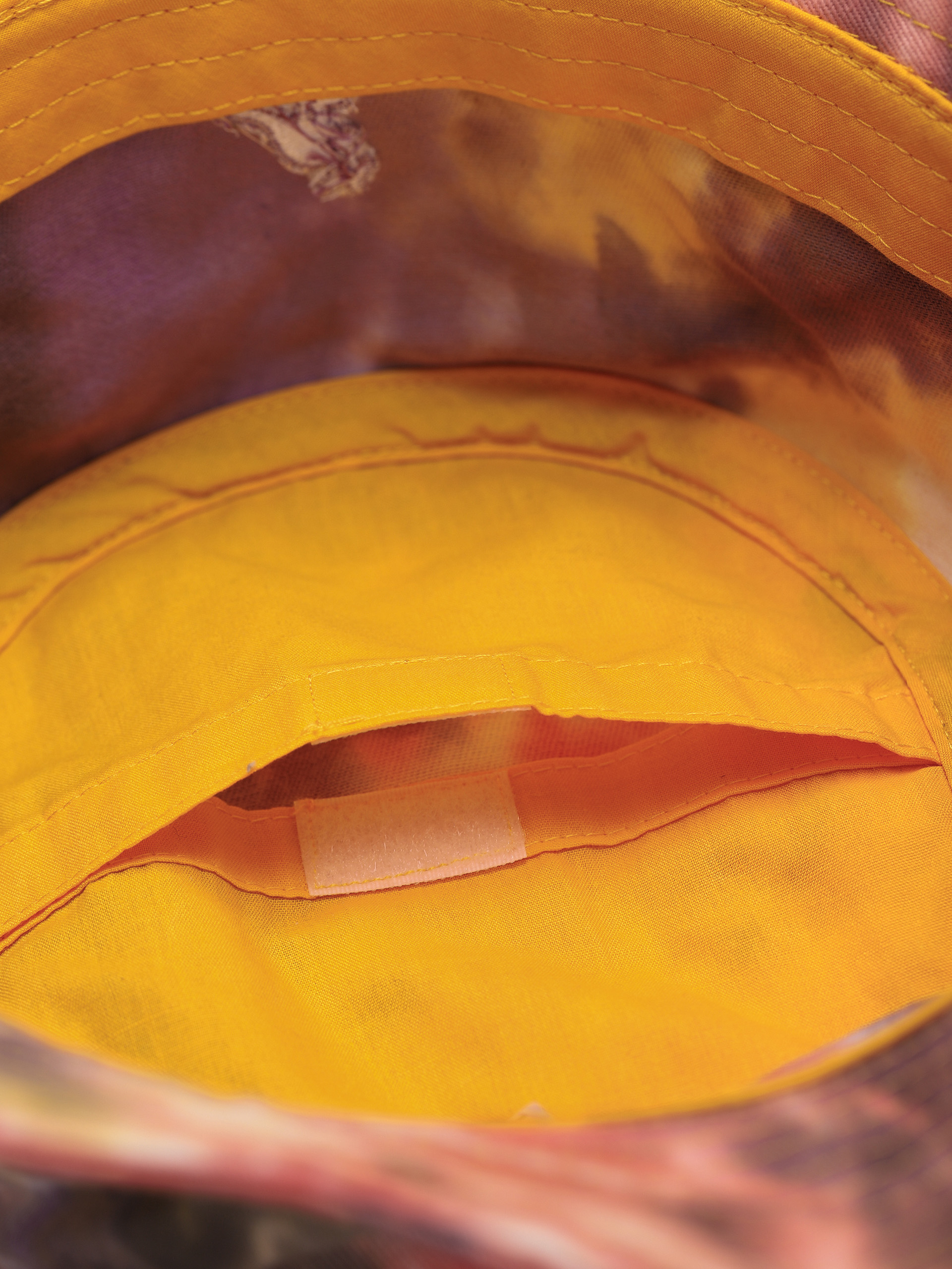 Klobúk Kangol Tie Dye Bucket (galaxy)