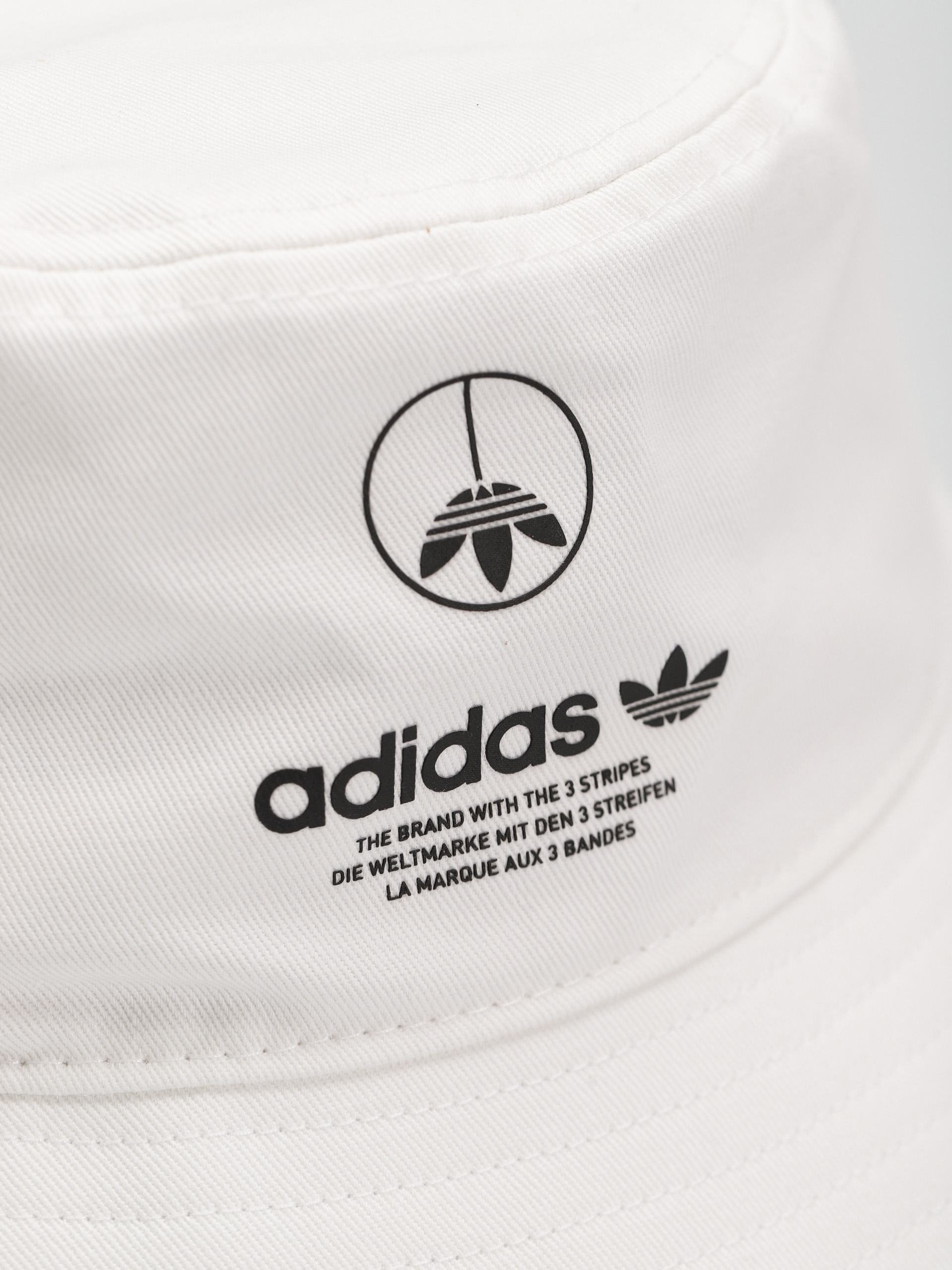 Klobúk adidas Originals Unite Bucket (white)