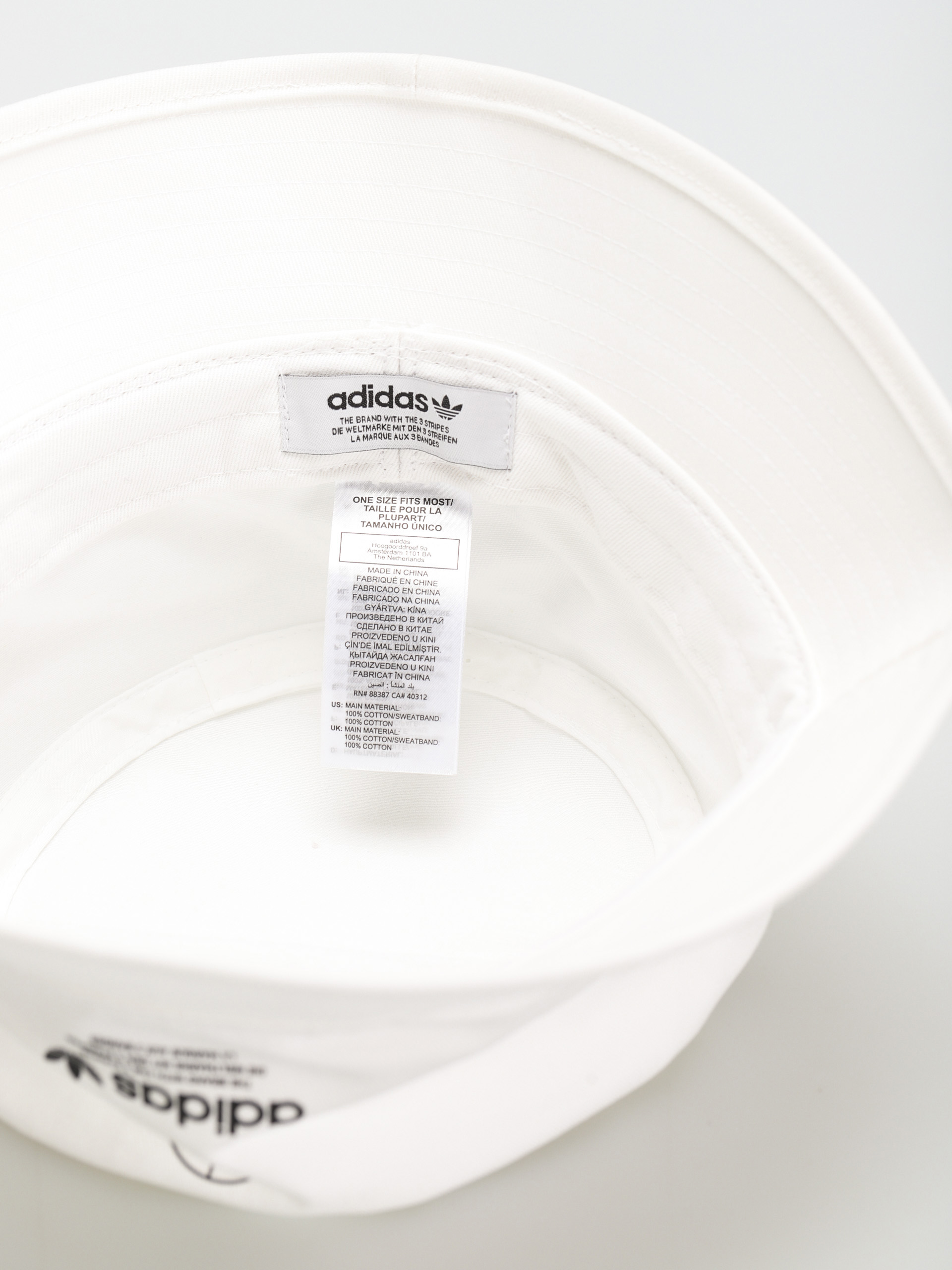 Klobúk adidas Originals Unite Bucket (white)