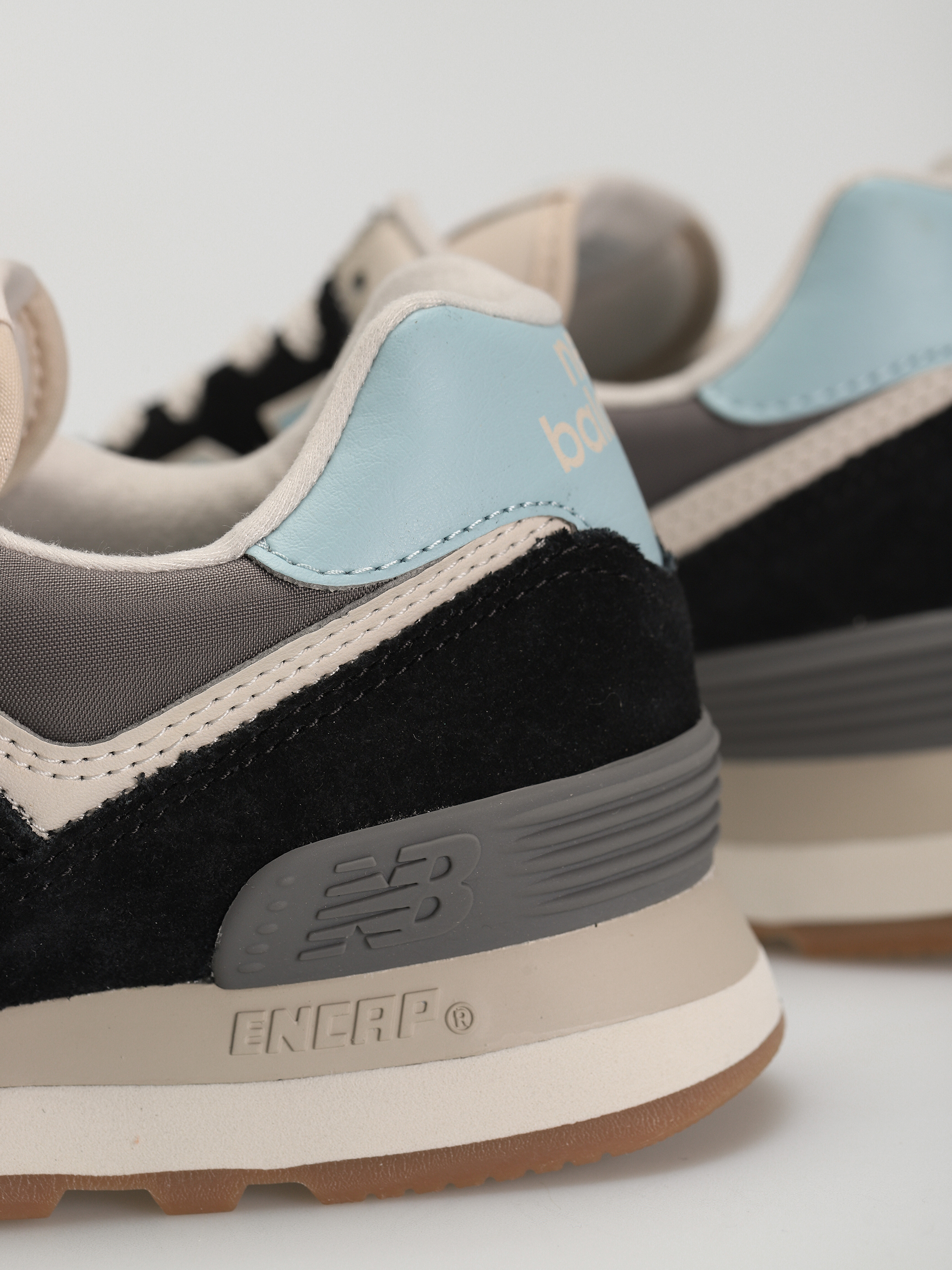 Topánky New Balance 574 Wmn (black)