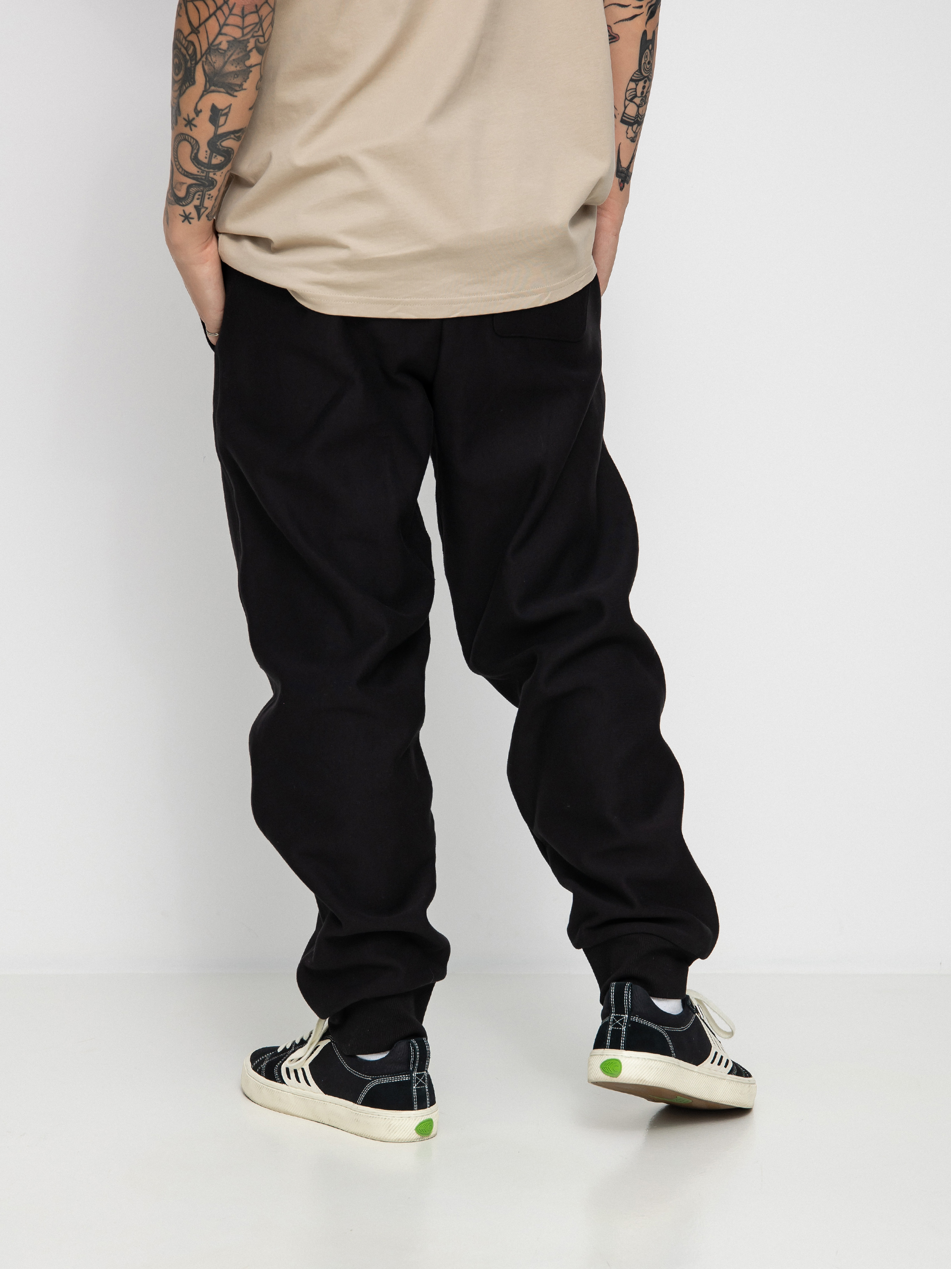 Nohavice Carhartt WIP American Script Jogging (black)