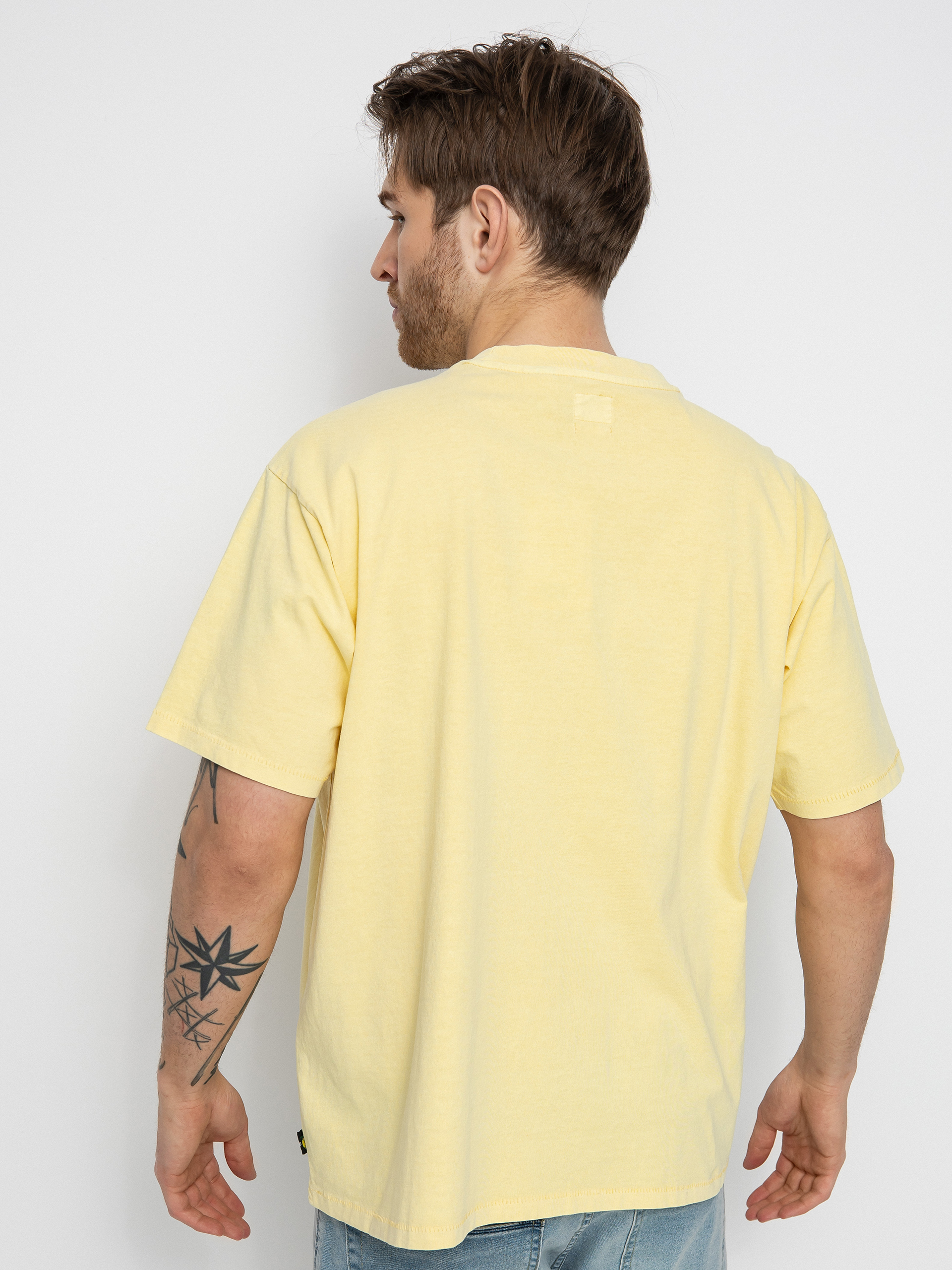 Tričko Levi's® Red Tab Vintage (natural dye yellow)
